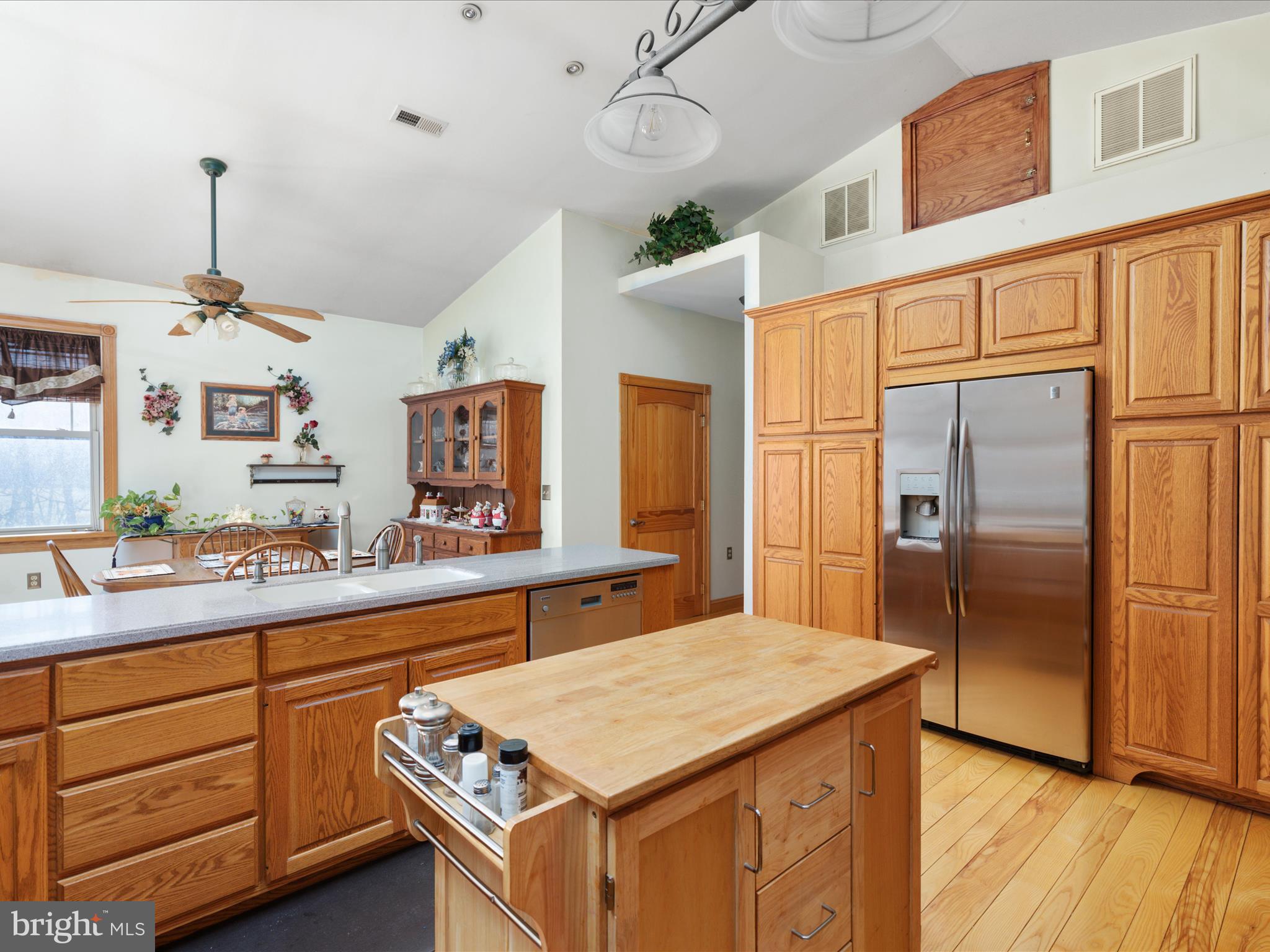 ROLLING HEIGHTS - Residential