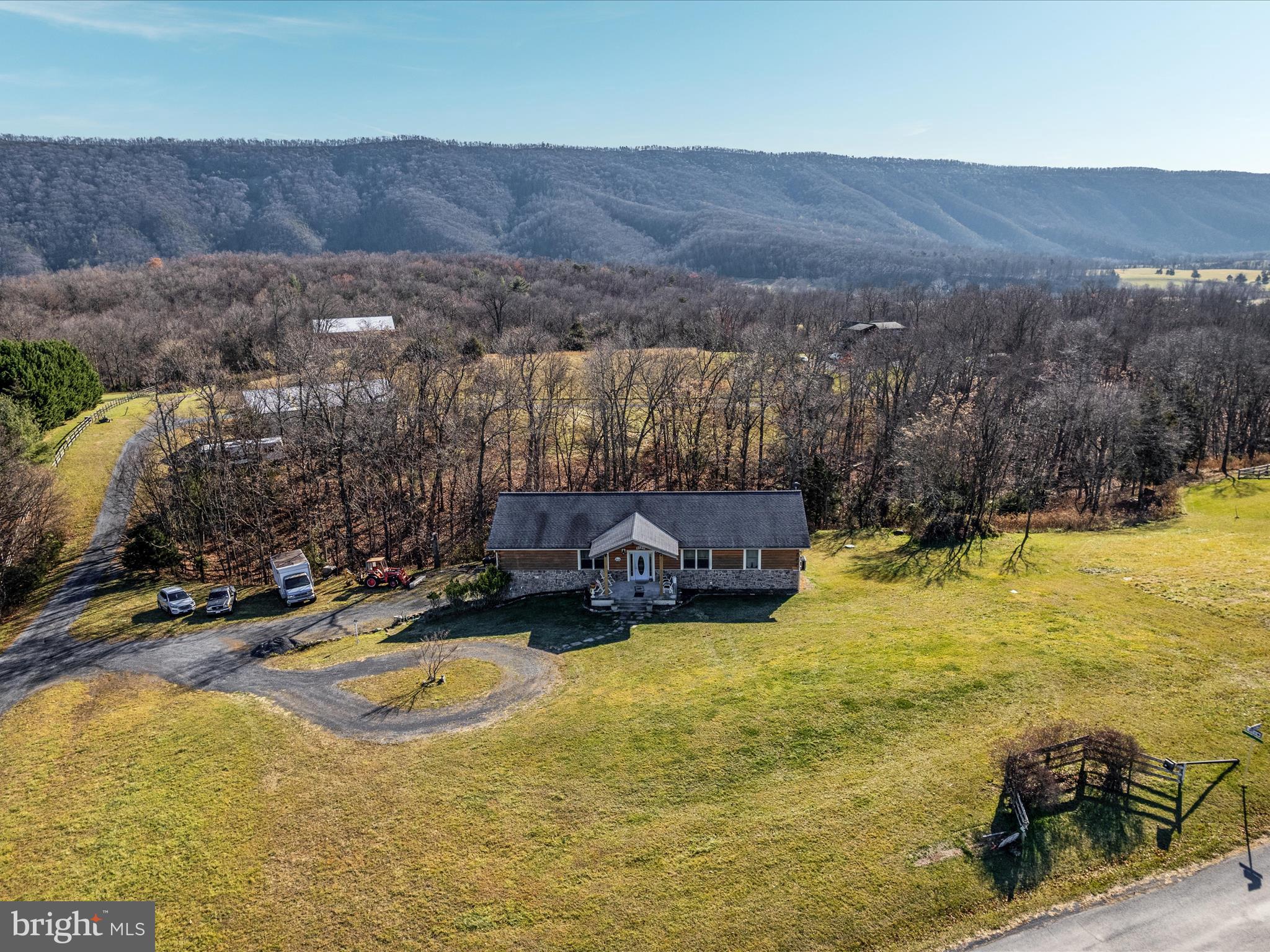 ROLLING HEIGHTS - Residential