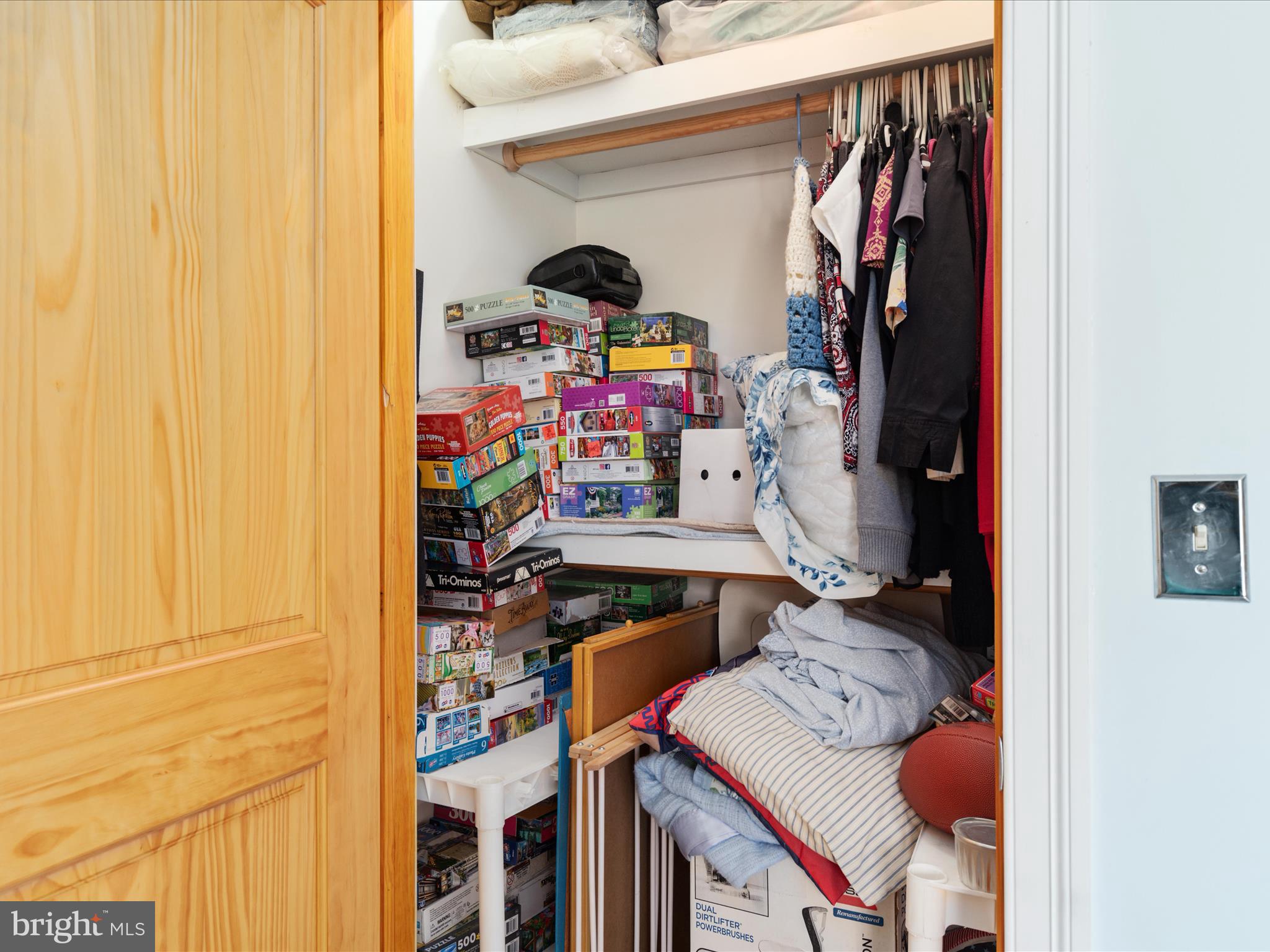 ROLLING HEIGHTS - Residential