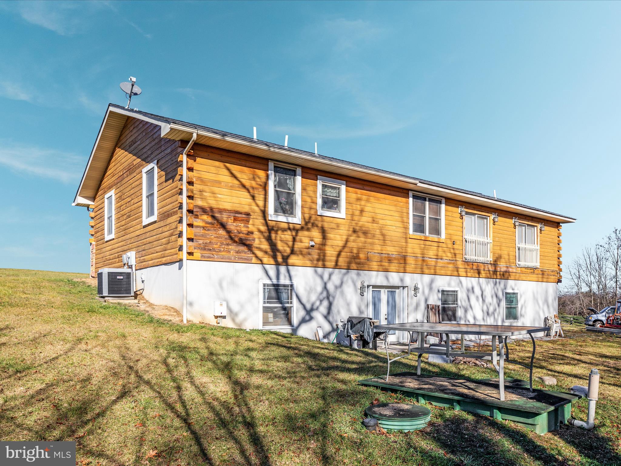 ROLLING HEIGHTS - Residential