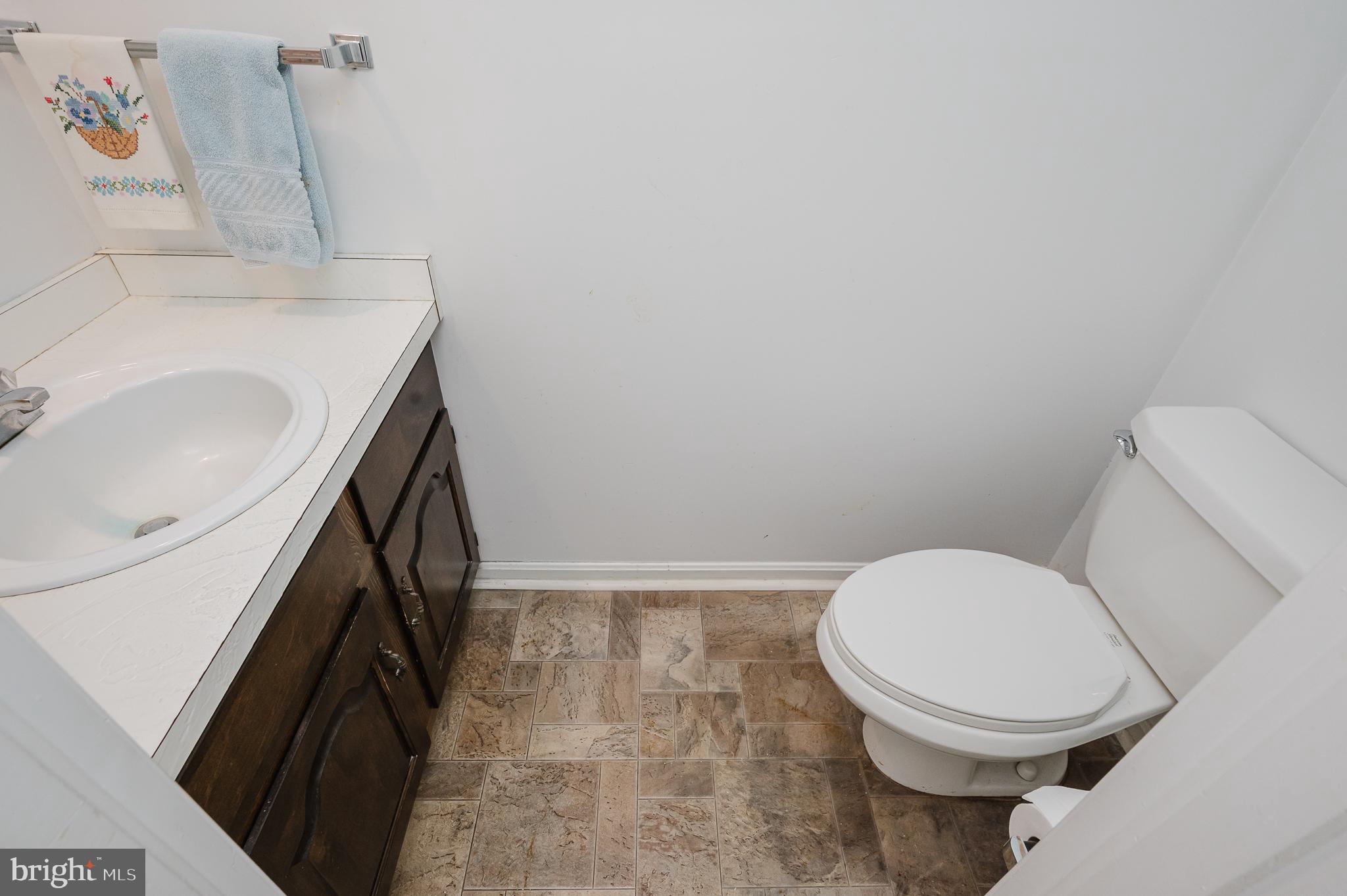 AUTUMN WINDS - Residential