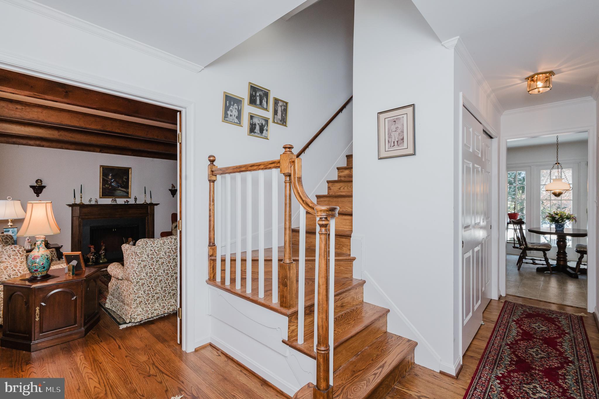 AUTUMN WINDS - Residential