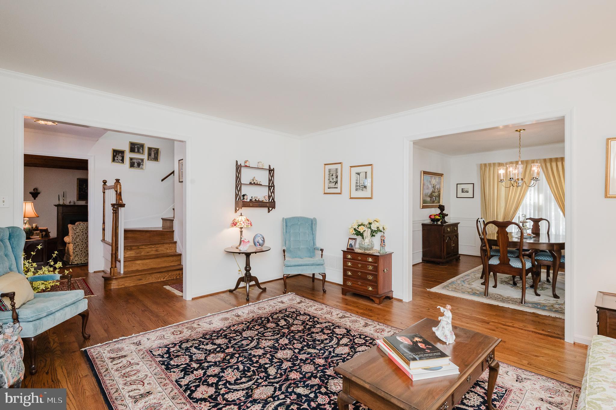 AUTUMN WINDS - Residential