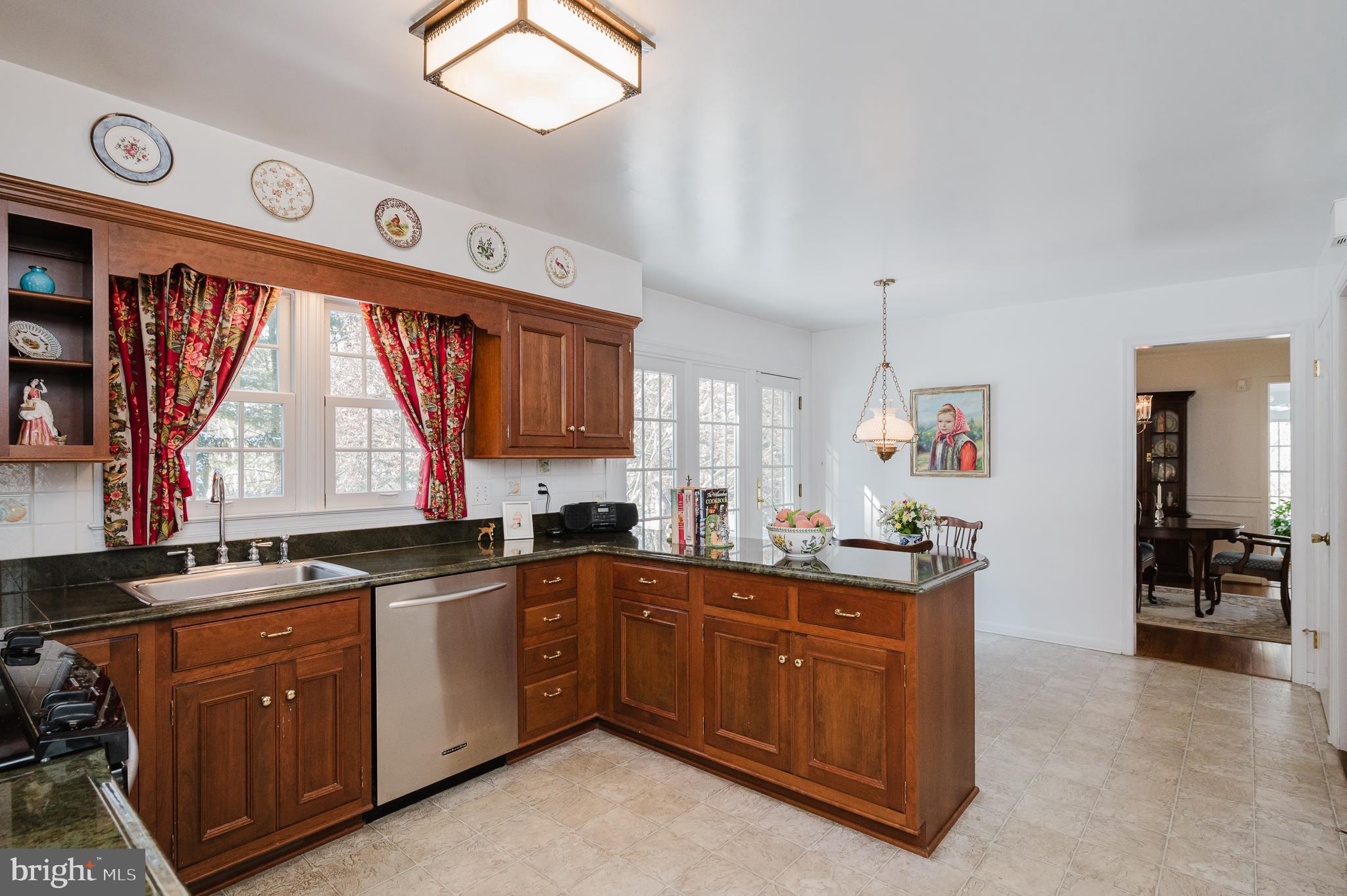 AUTUMN WINDS - Residential