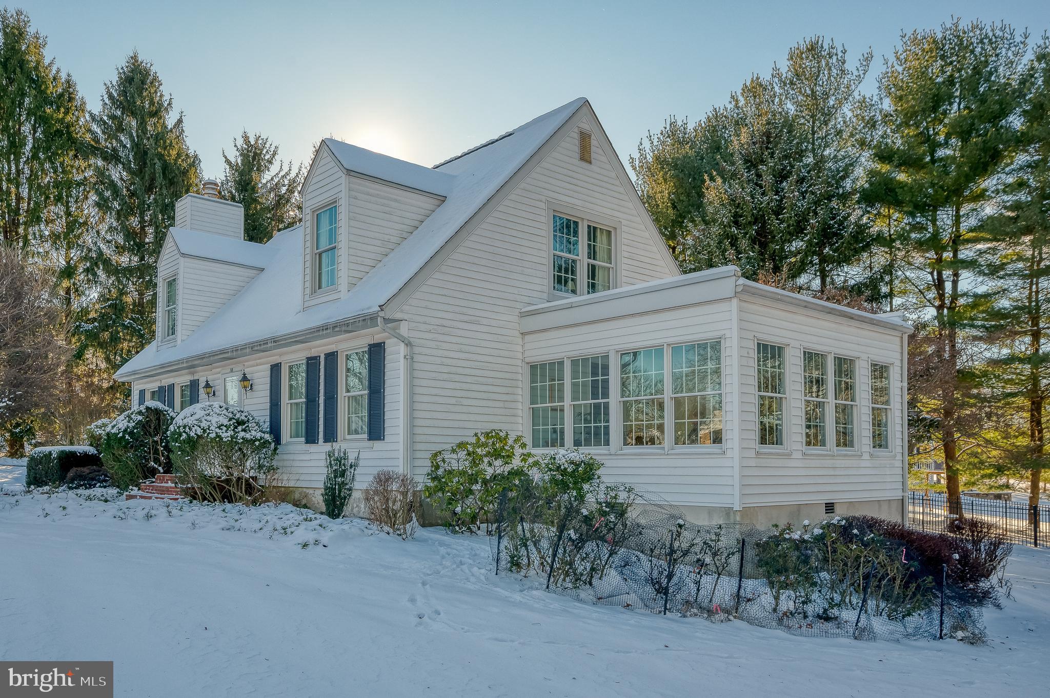 AUTUMN WINDS - Residential