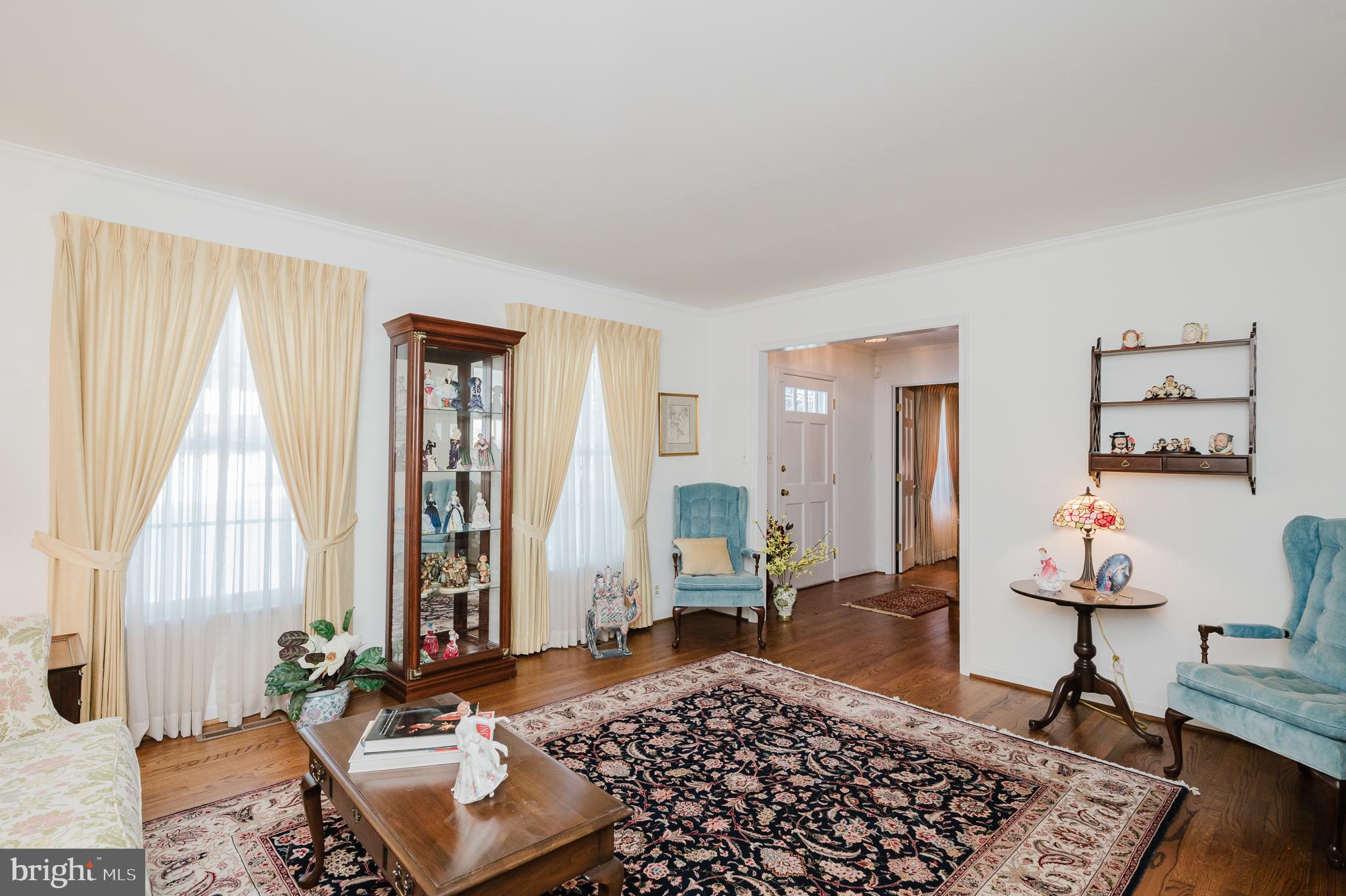 AUTUMN WINDS - Residential