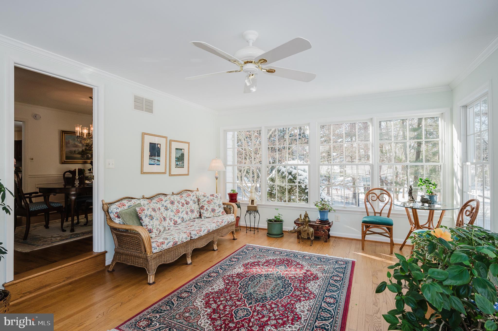 AUTUMN WINDS - Residential