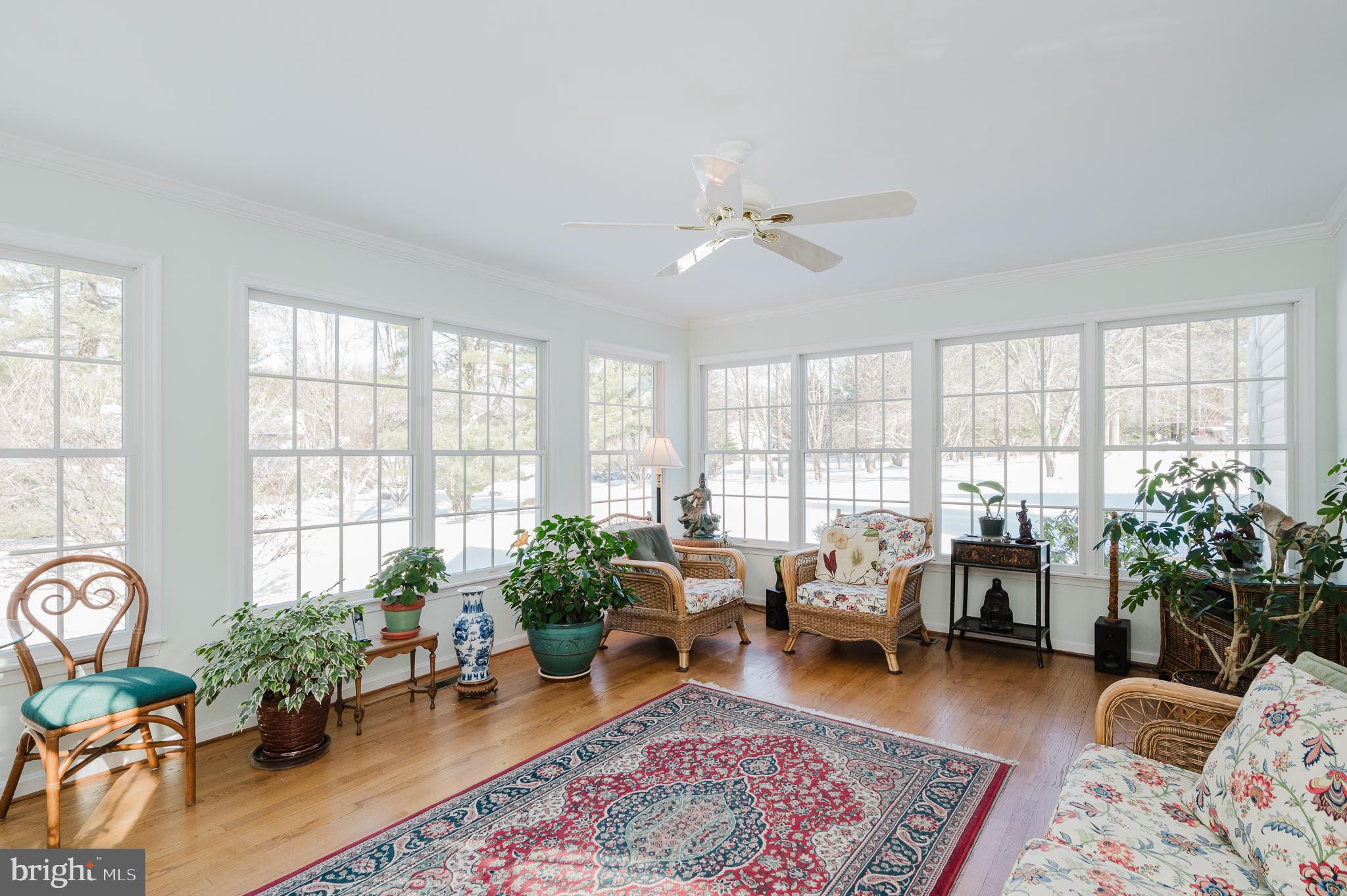 AUTUMN WINDS - Residential