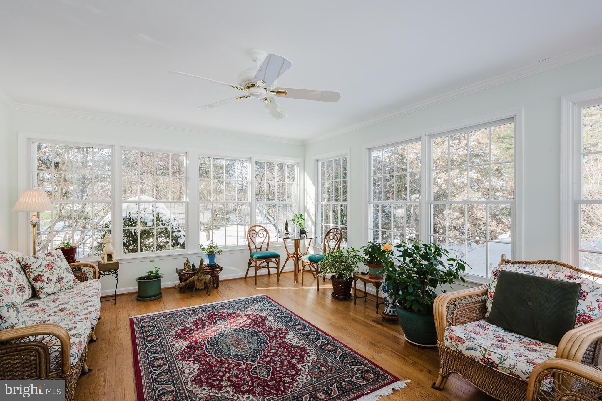 AUTUMN WINDS - Residential