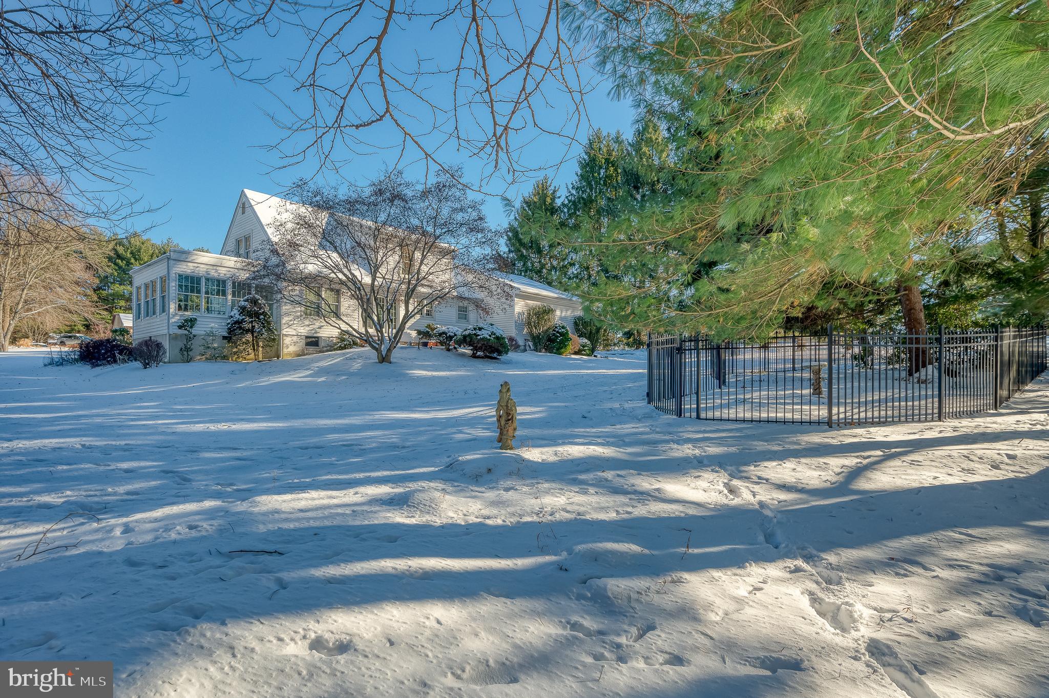 AUTUMN WINDS - Residential