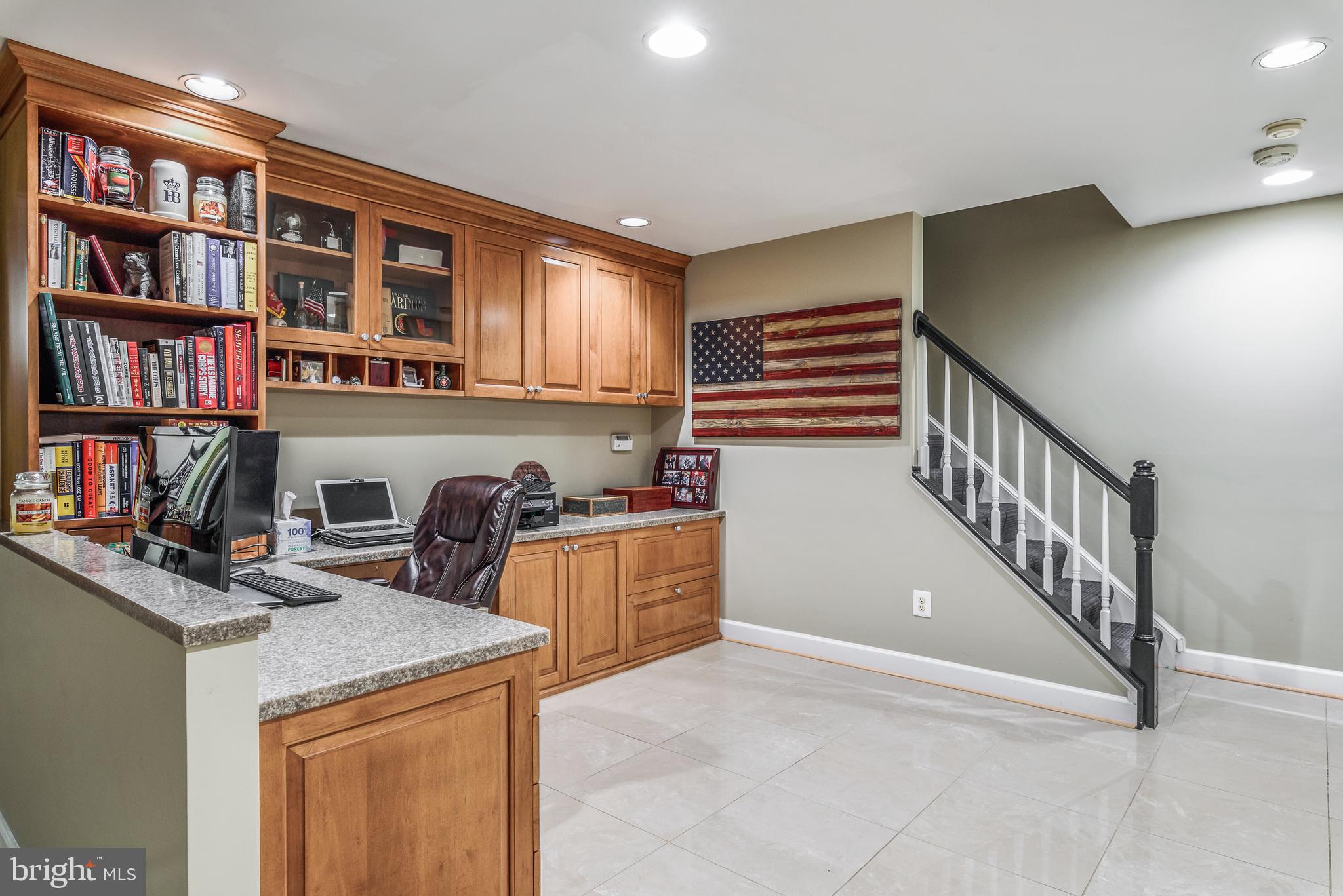 POTOMAC LAKES - Residential