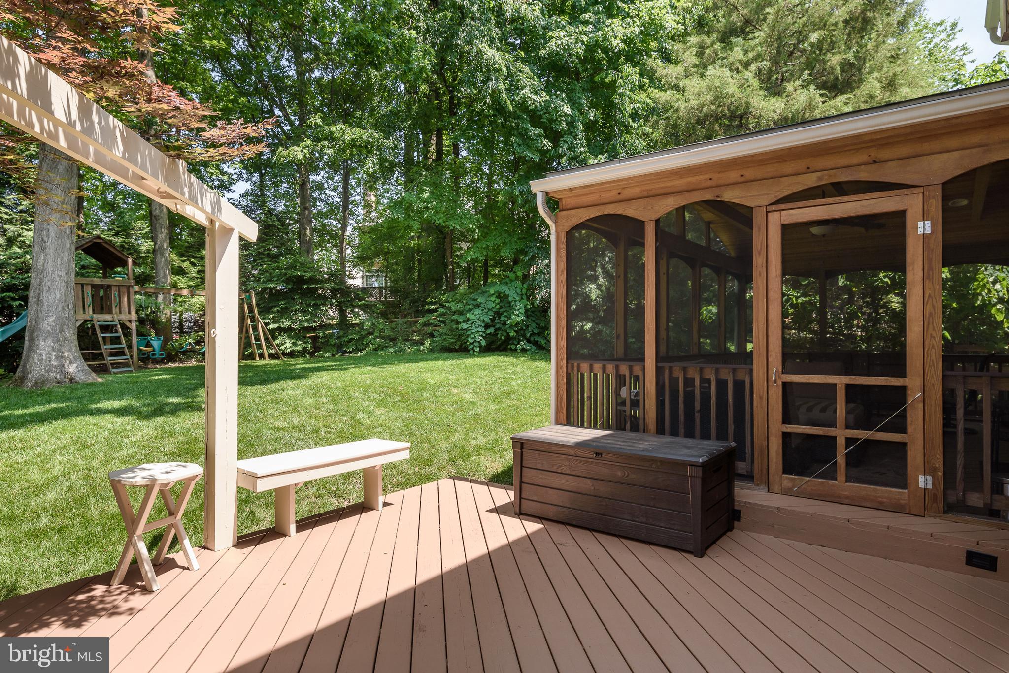 POTOMAC LAKES - Residential