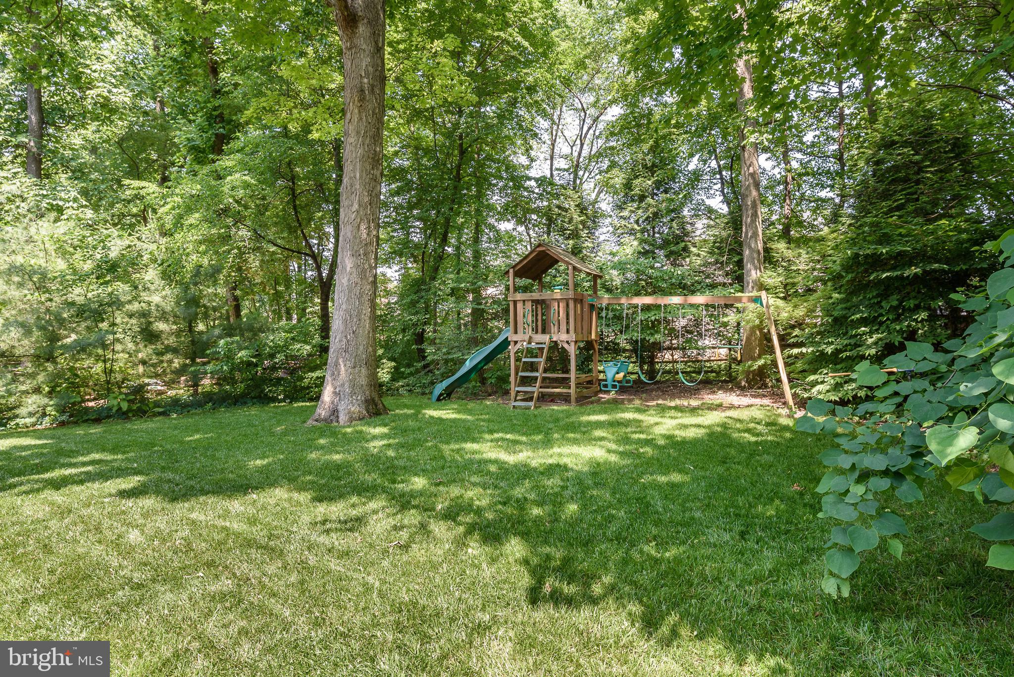 POTOMAC LAKES - Residential