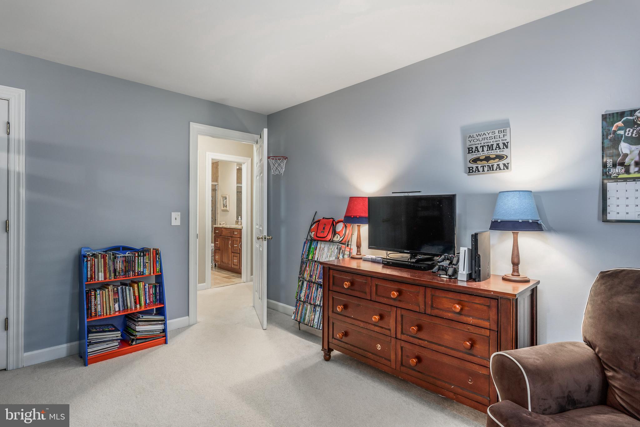 POTOMAC LAKES - Residential