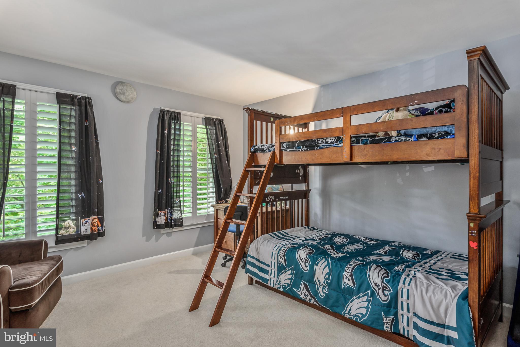 POTOMAC LAKES - Residential