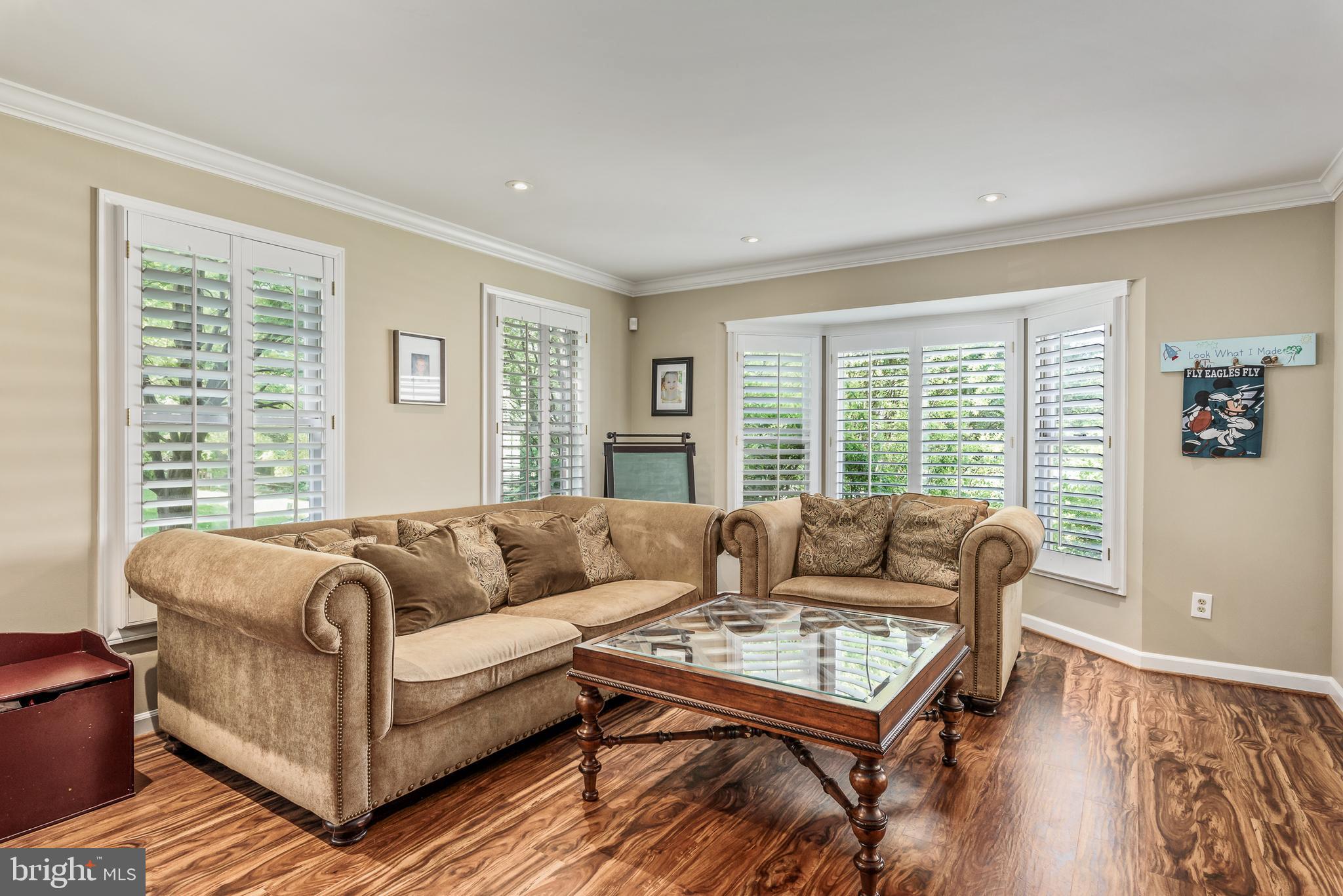 POTOMAC LAKES - Residential