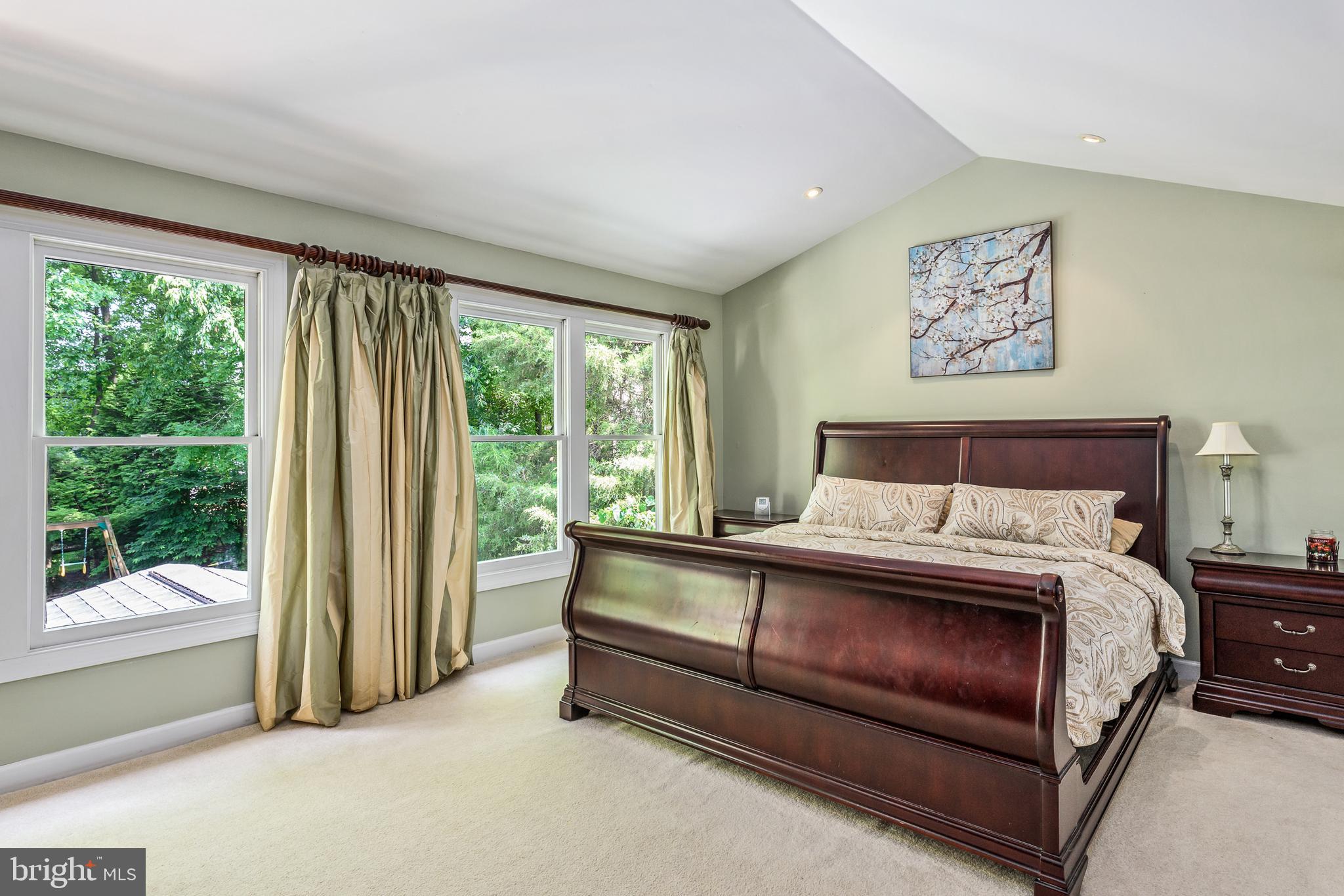 POTOMAC LAKES - Residential