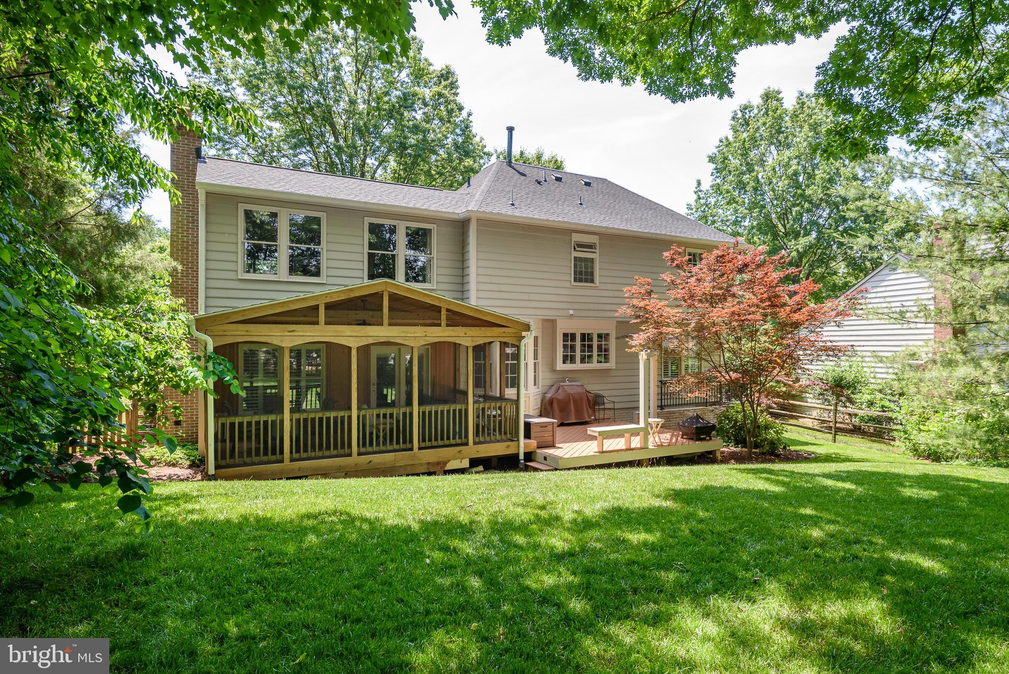 POTOMAC LAKES - Residential