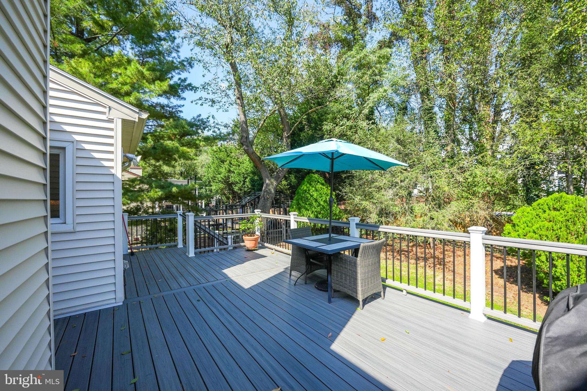 SPRING LAKE - Residential Lease