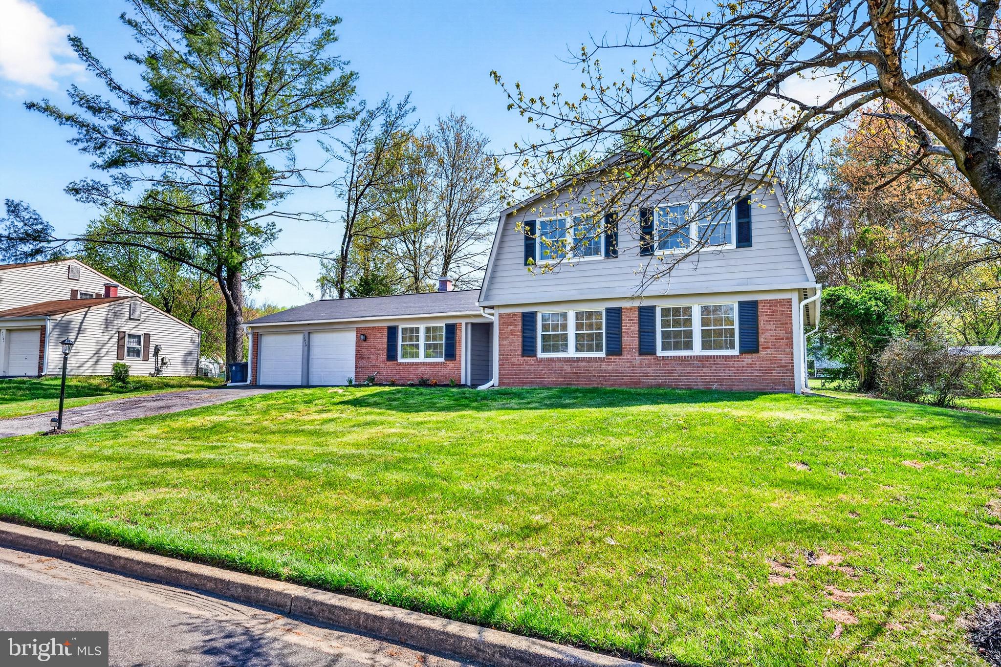 11015 WOODLAWN BOULEVARD