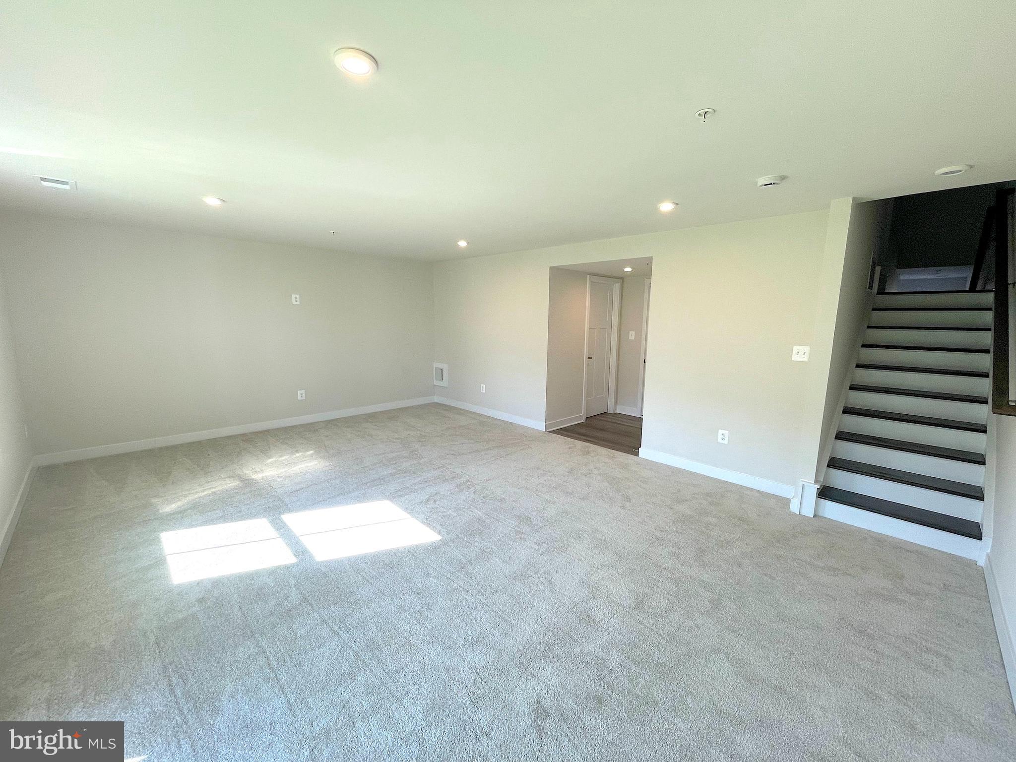 WELLINGTON - Residential Lease