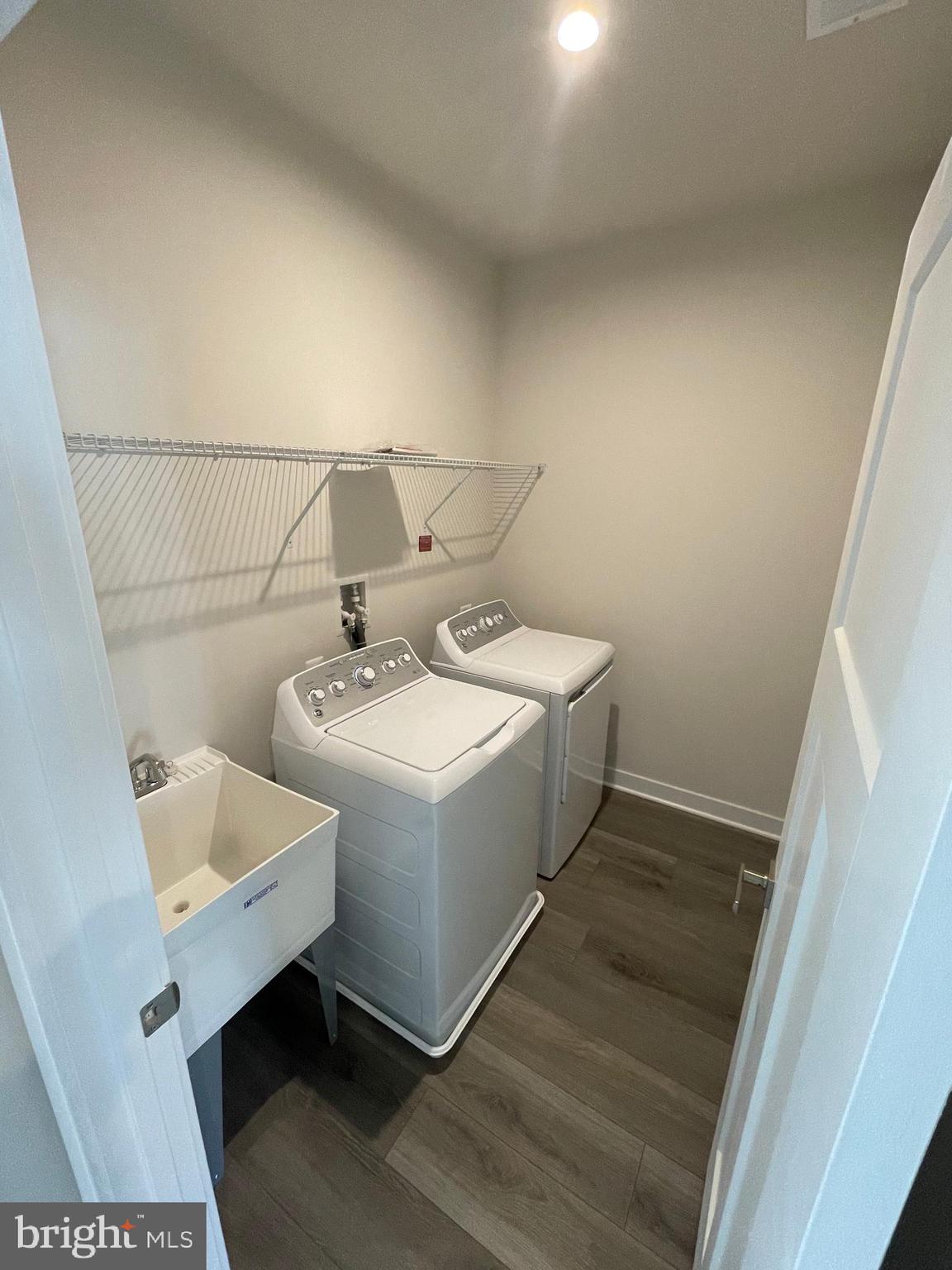 WELLINGTON - Residential Lease