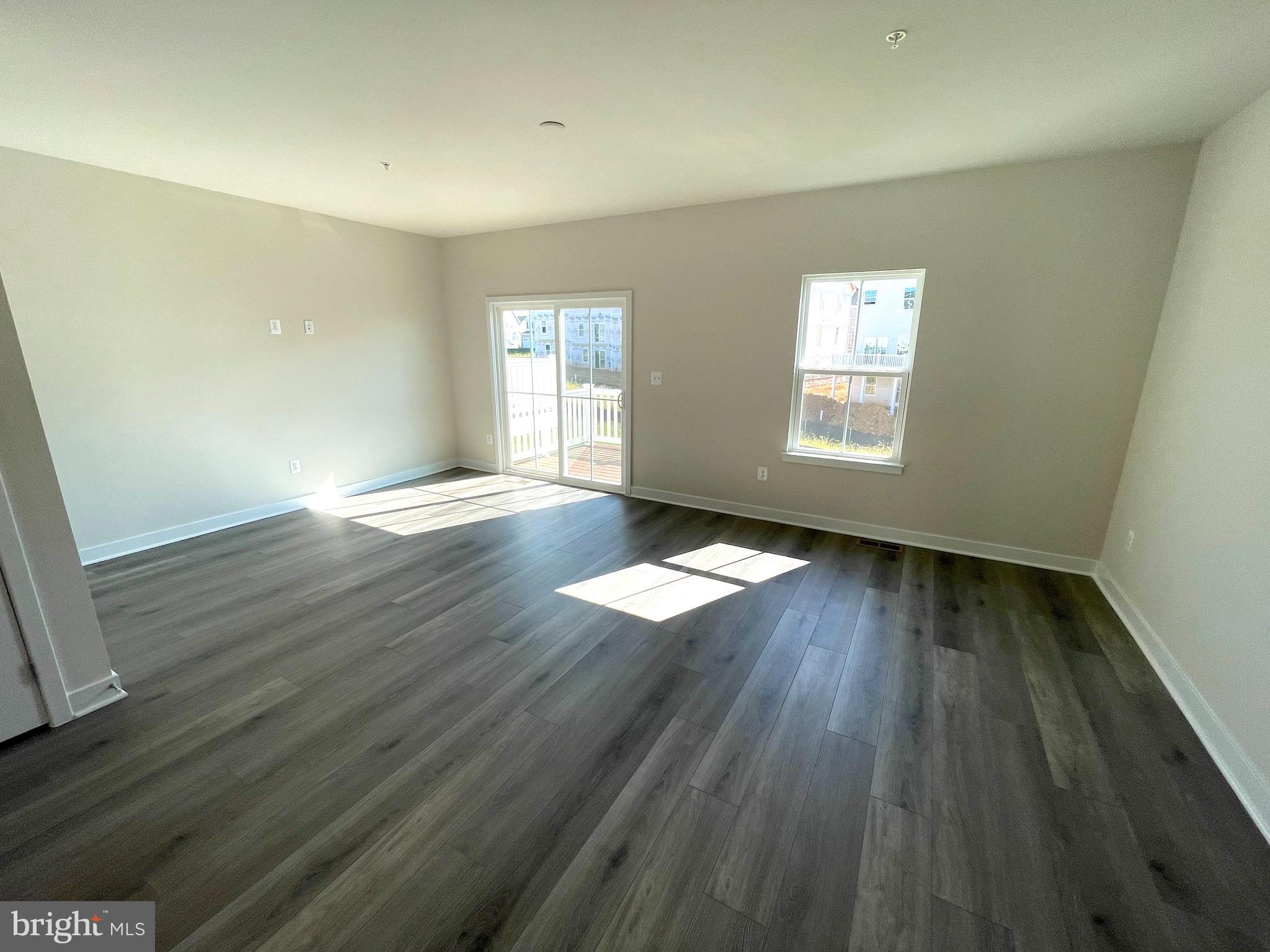 WELLINGTON - Residential Lease