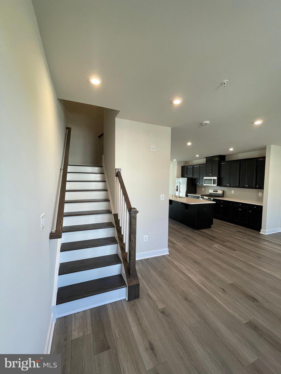 WELLINGTON - Residential Lease