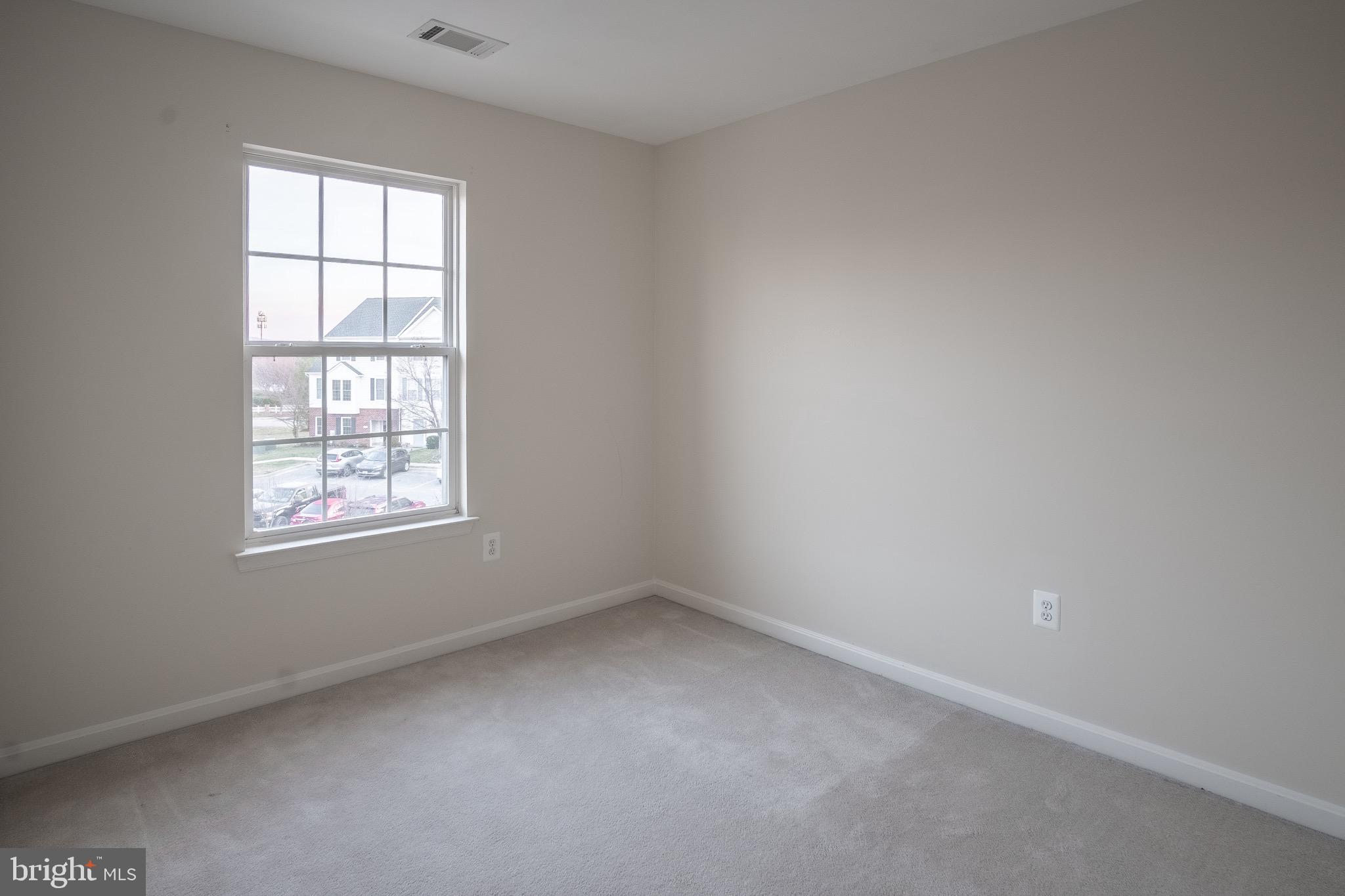 MILL CROSSING - Residential Lease