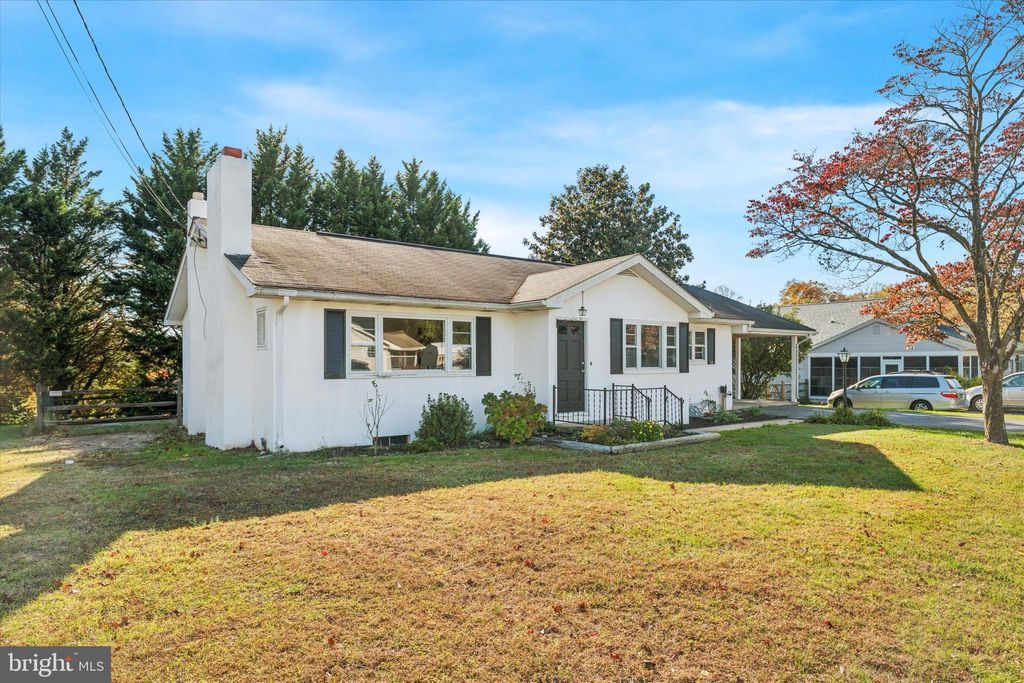 Photo of 110 N Meadow Drive, TOWNSEND, DE 19734 (MLS # DENC2092502)