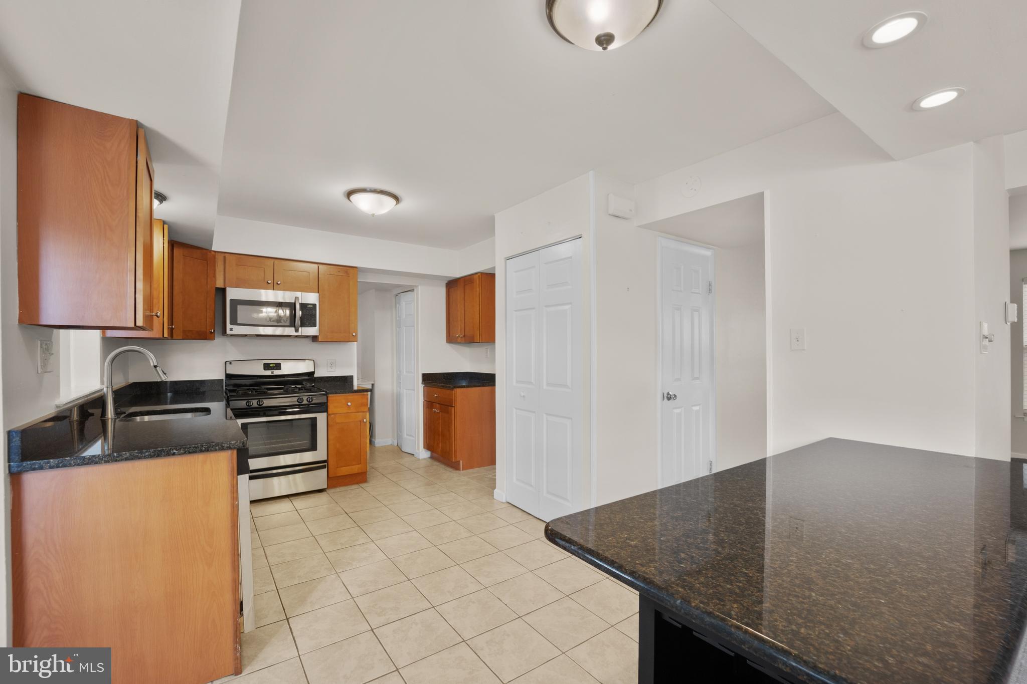 NESHAMINY VALLEY - Residential