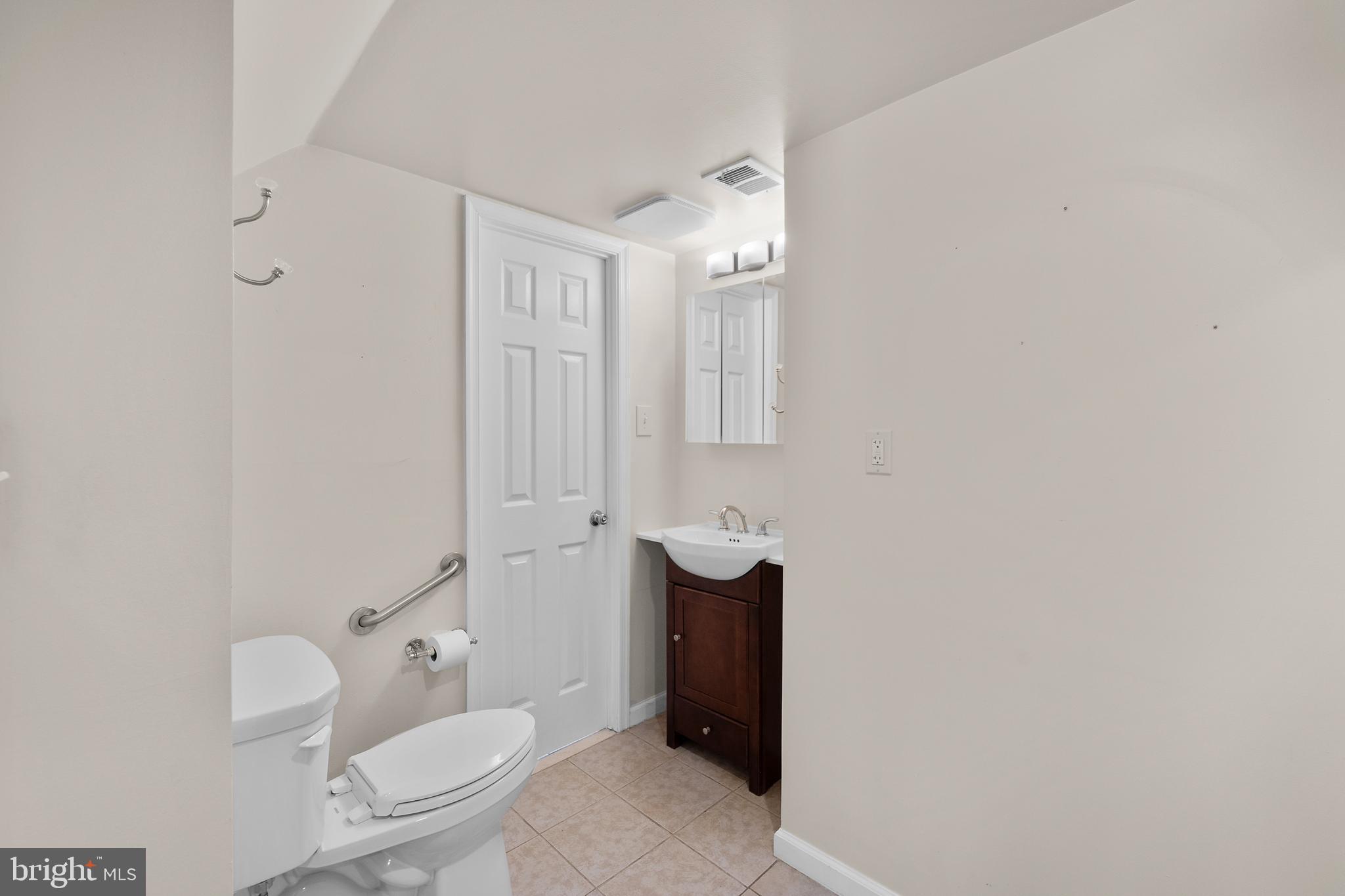 NESHAMINY VALLEY - Residential