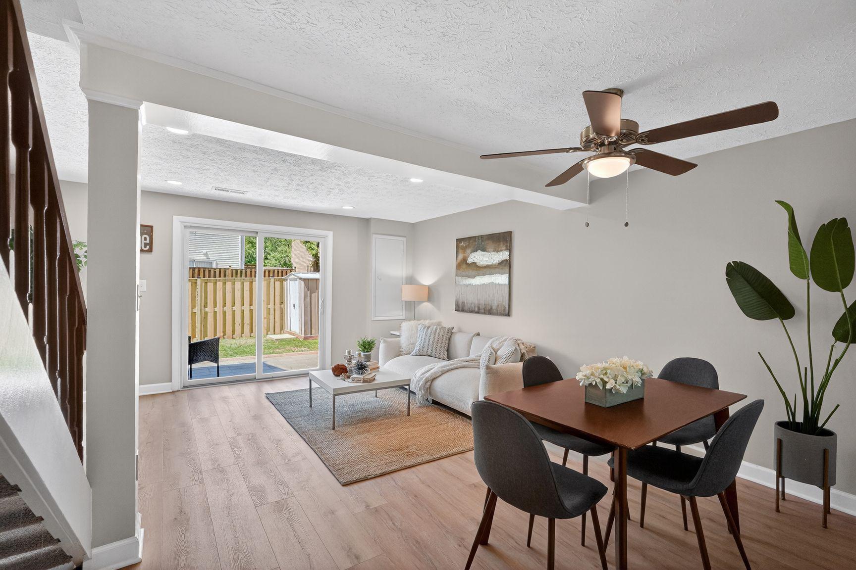 GUNNERS LAKE VILLAGE - Residential