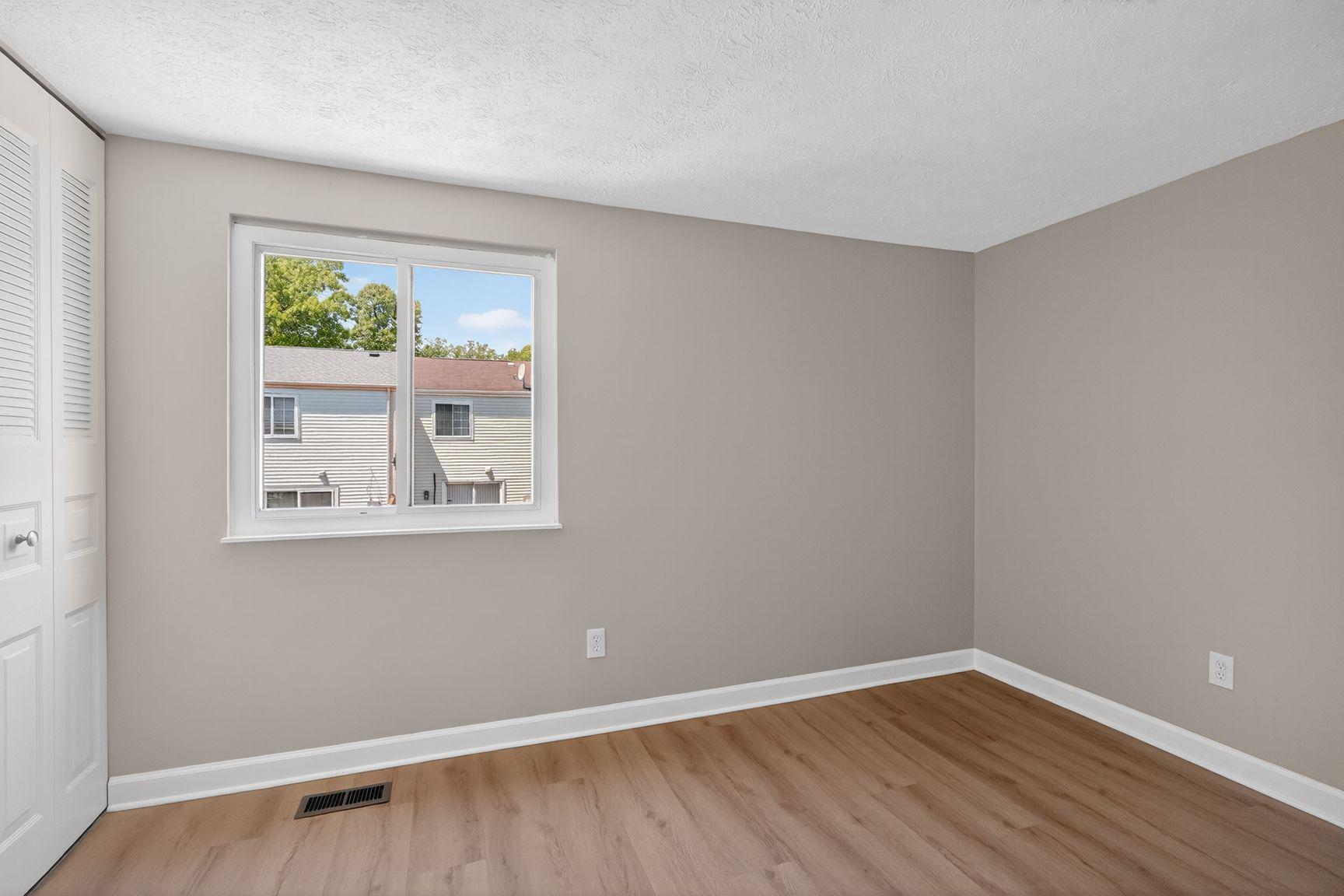 GUNNERS LAKE VILLAGE - Residential