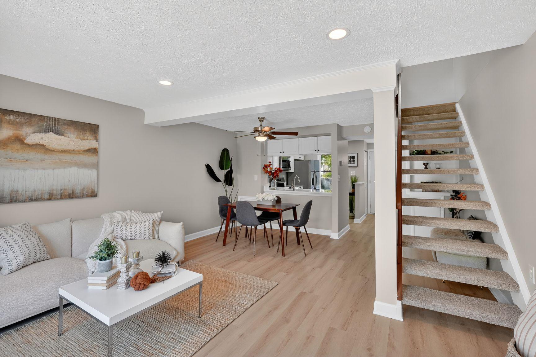 GUNNERS LAKE VILLAGE - Residential