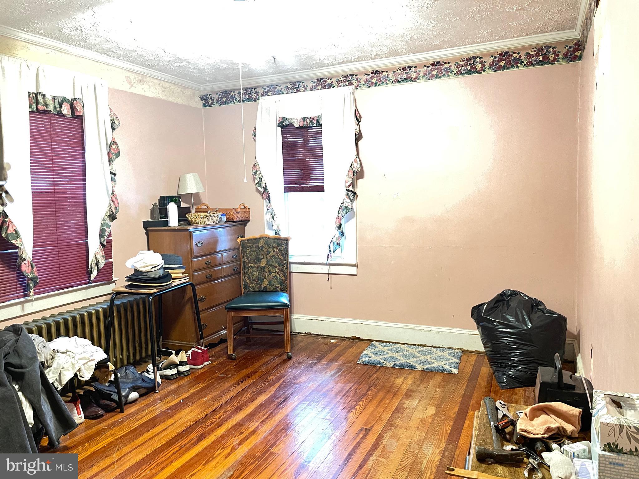 WINDSOR  MILL - Residential