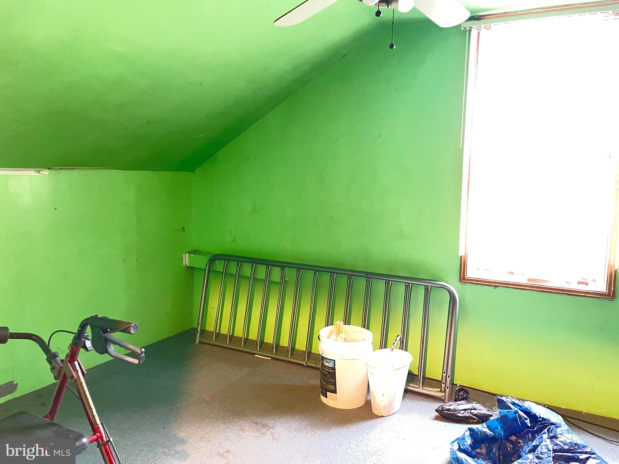 WINDSOR  MILL - Residential