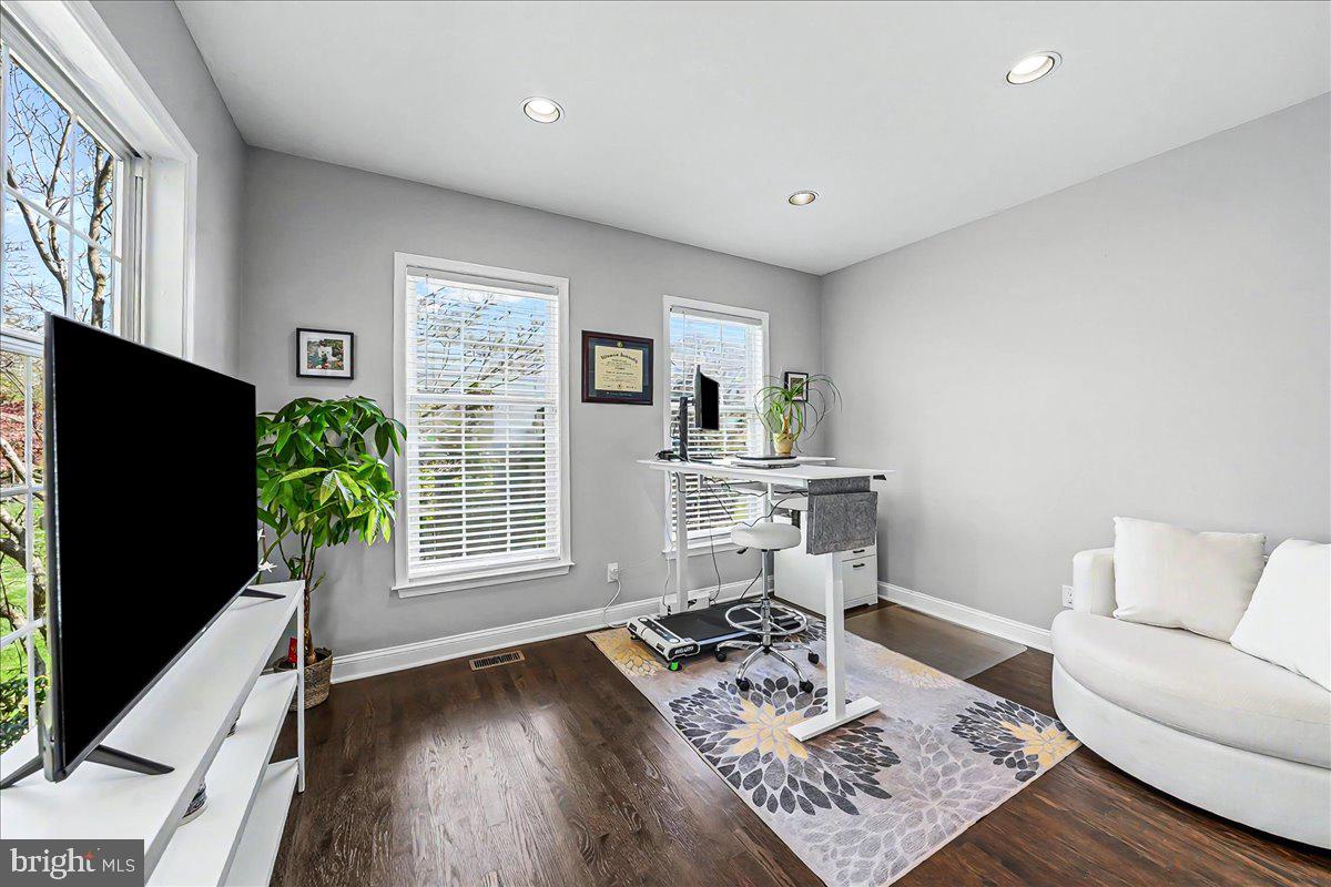 KIRKWOOD GLEN - Residential