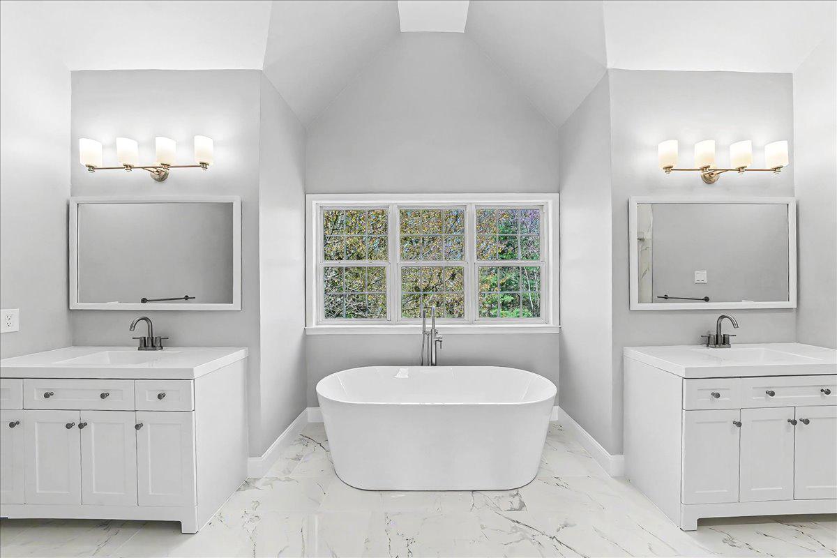 KIRKWOOD GLEN - Residential