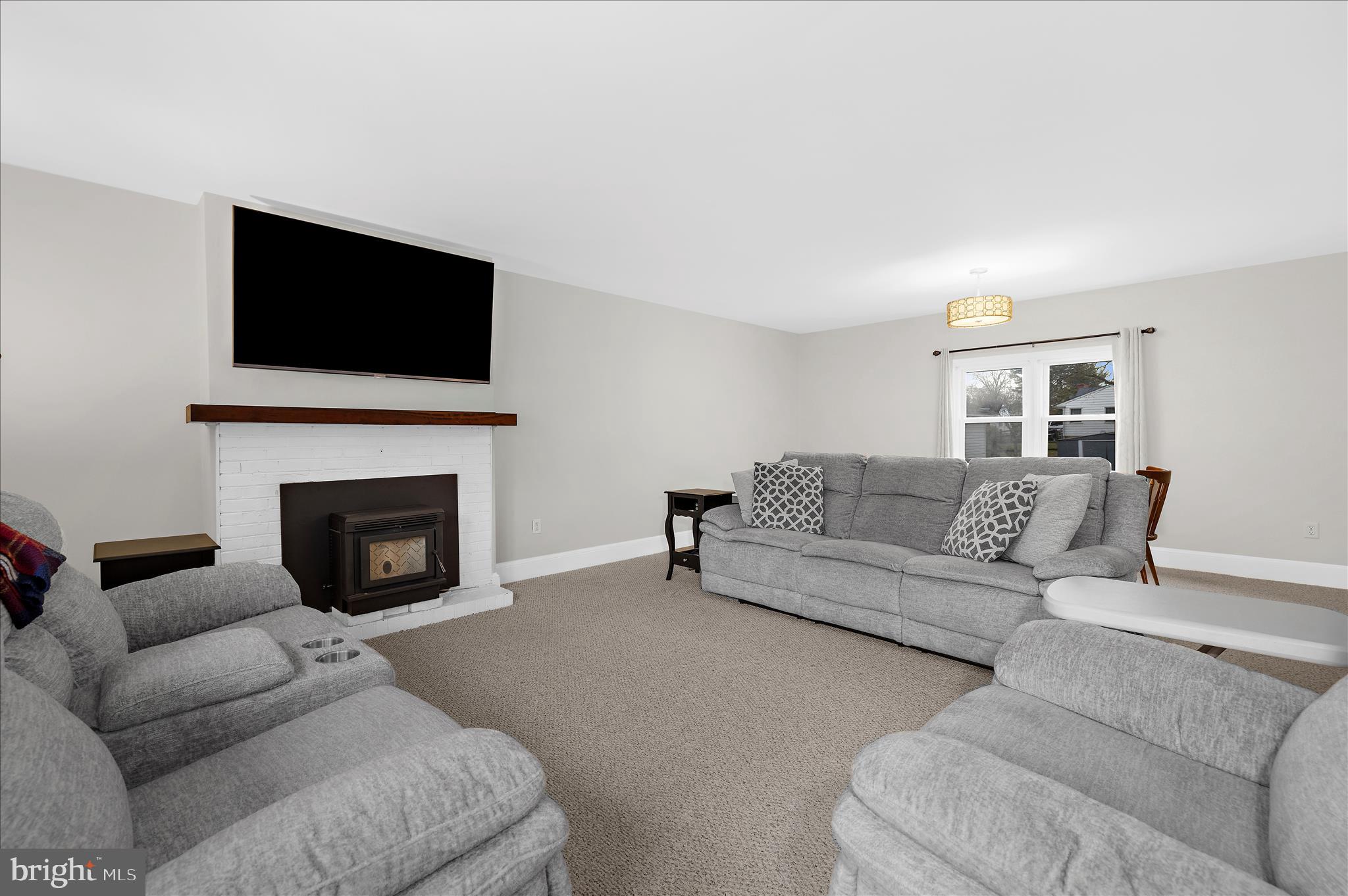 CENTREVILLE HEIGHTS - Residential