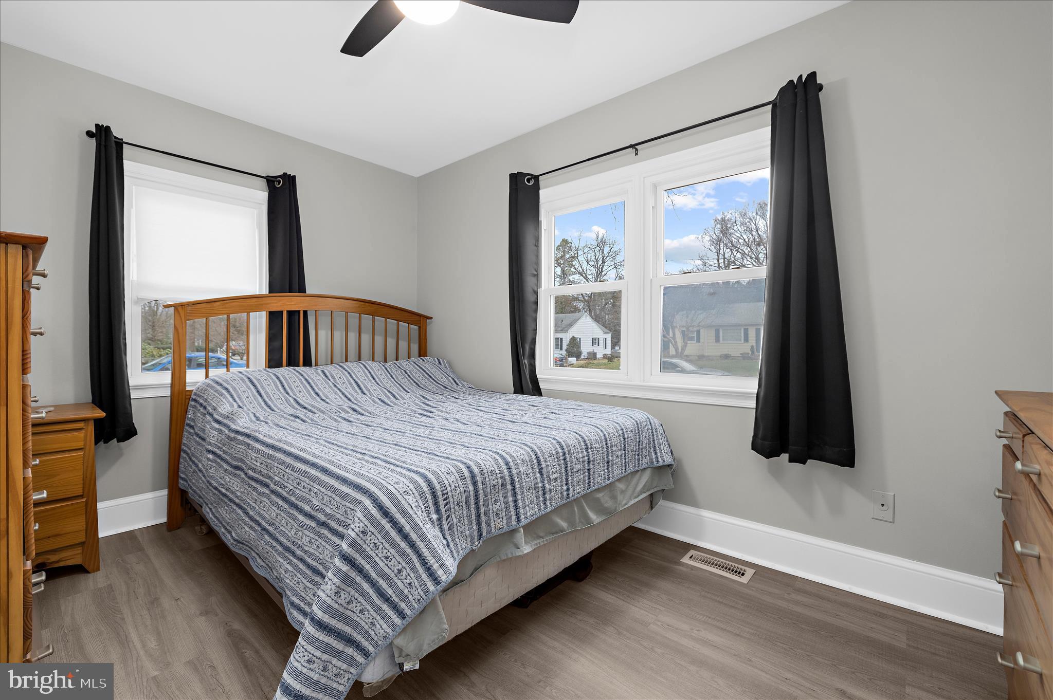 CENTREVILLE HEIGHTS - Residential