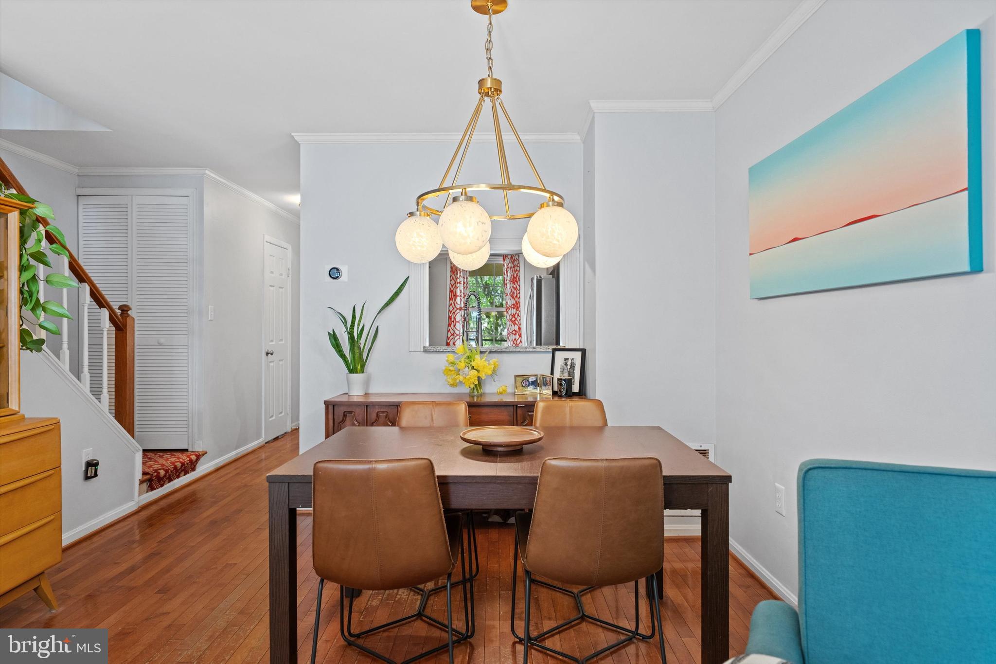 SOUTH KINGS STATION - Residential