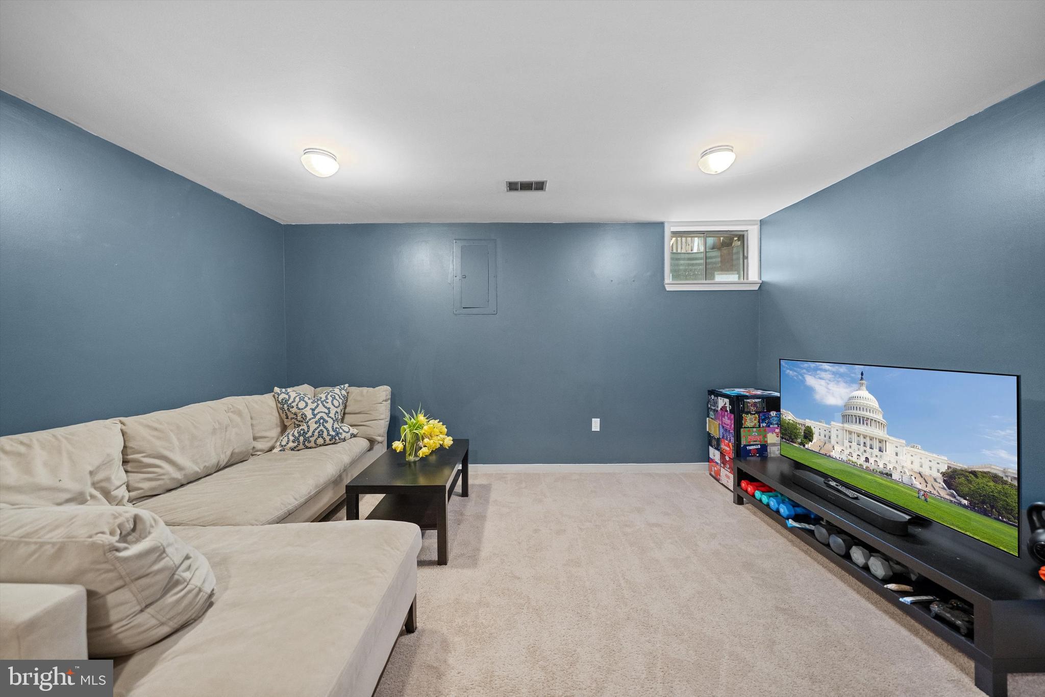 SOUTH KINGS STATION - Residential