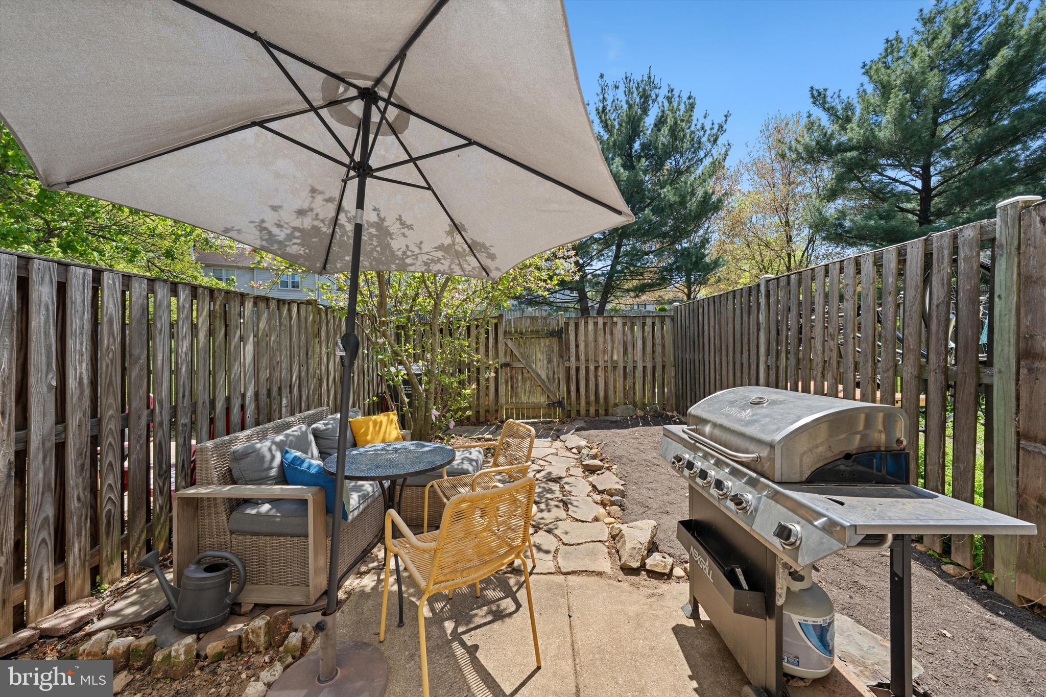 SOUTH KINGS STATION - Residential