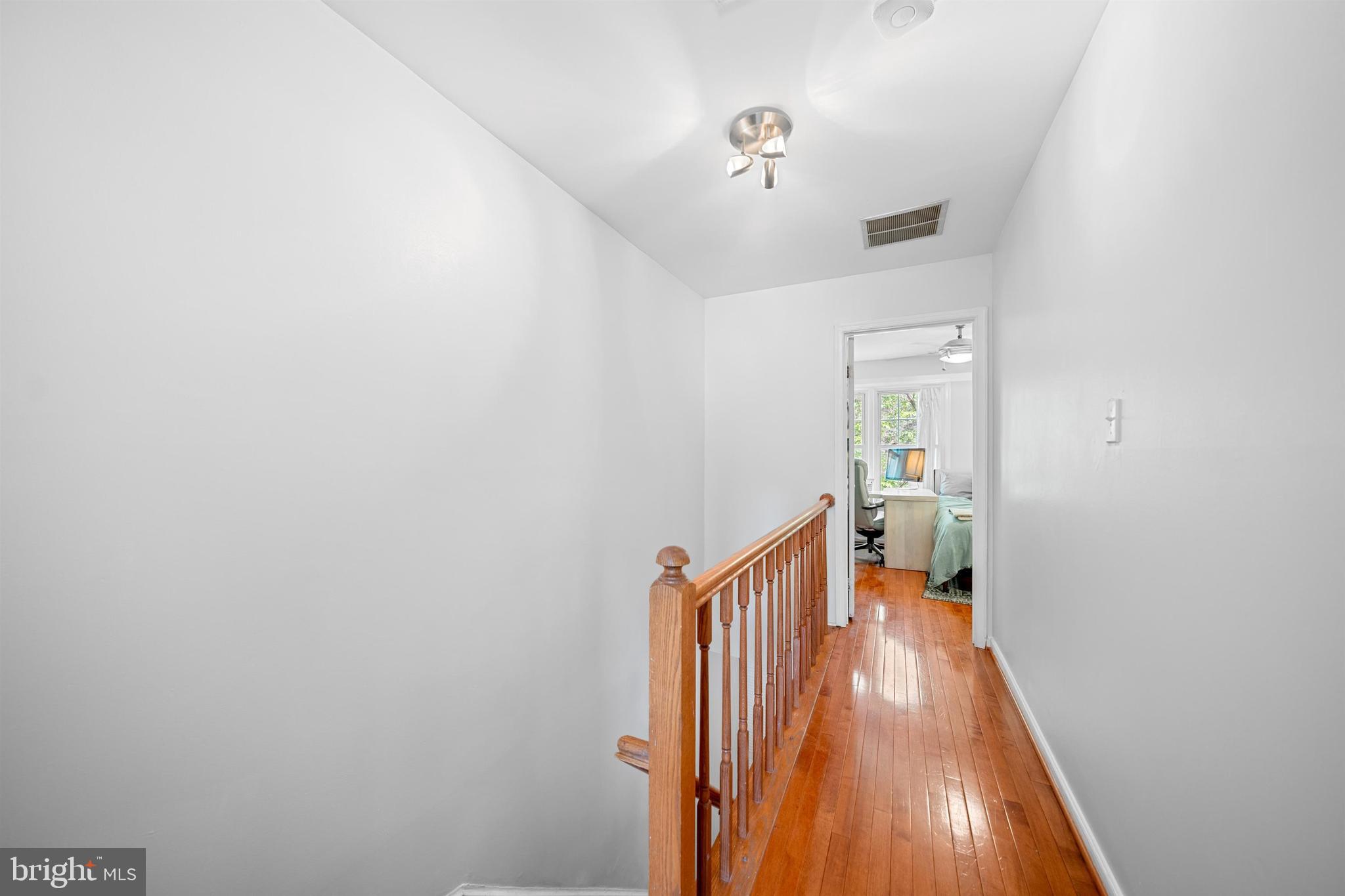 SOUTH KINGS STATION - Residential