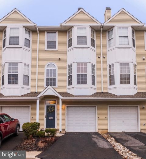 Condo For Sale - 7503 Juniper Lane<br/> PALMYRA, NJ 08065