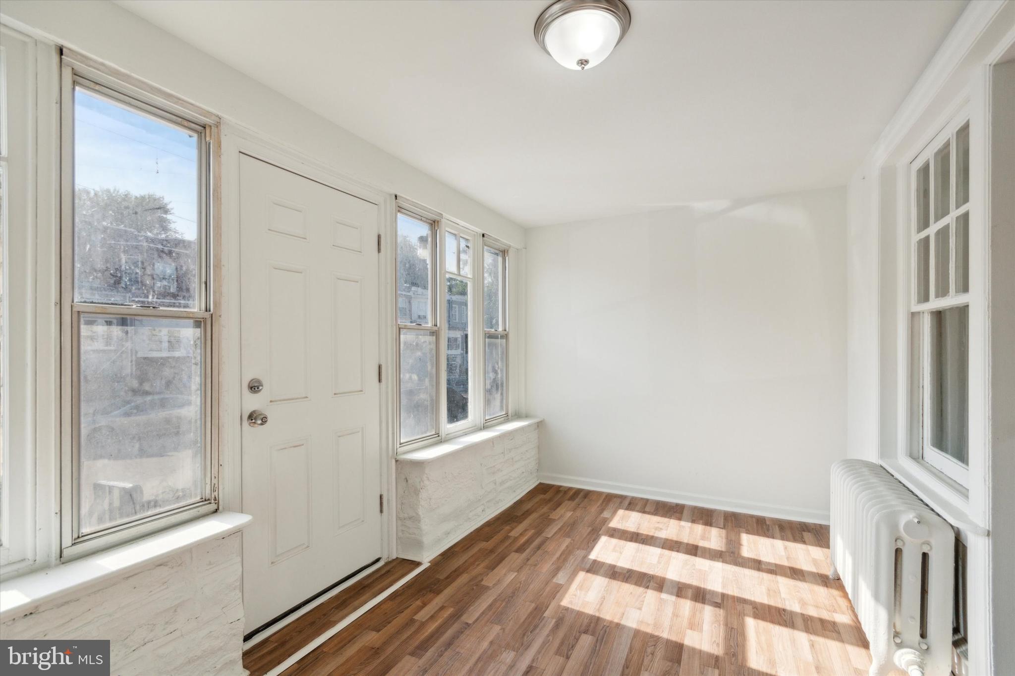 LOGAN - Residential