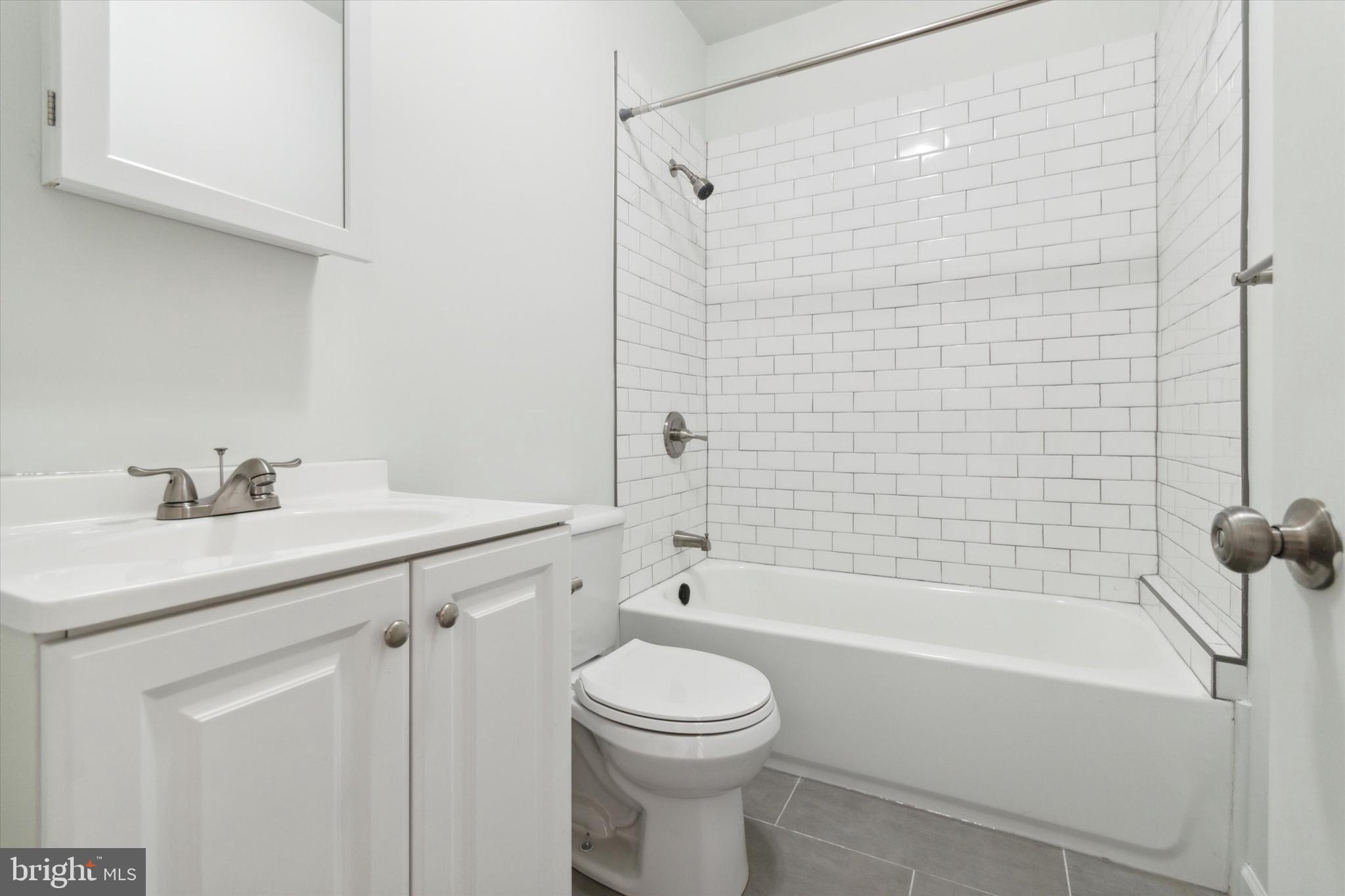LOGAN - Residential
