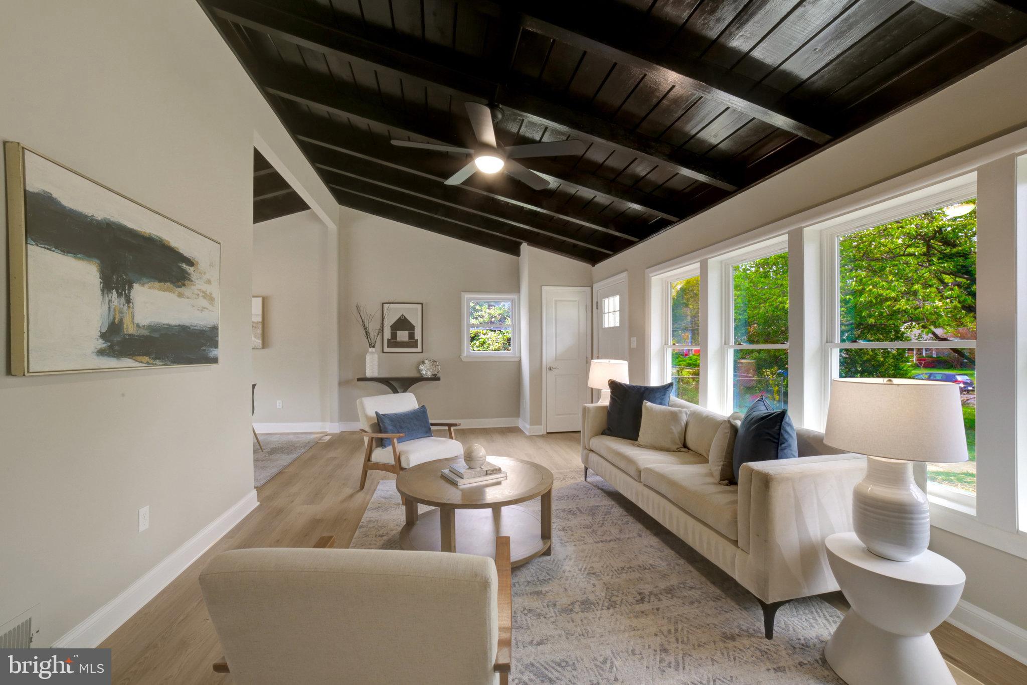 6810 DERRELL COURT