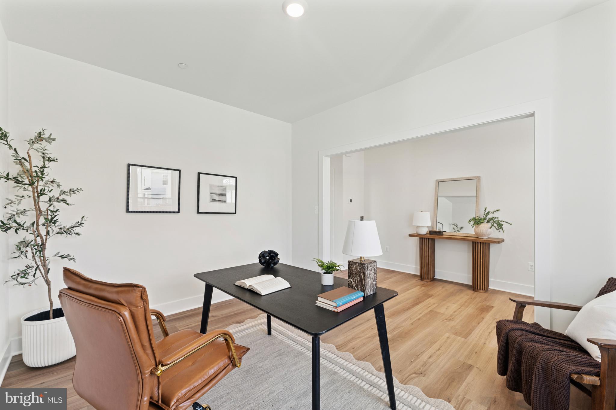 SABRINA PARK - Residential